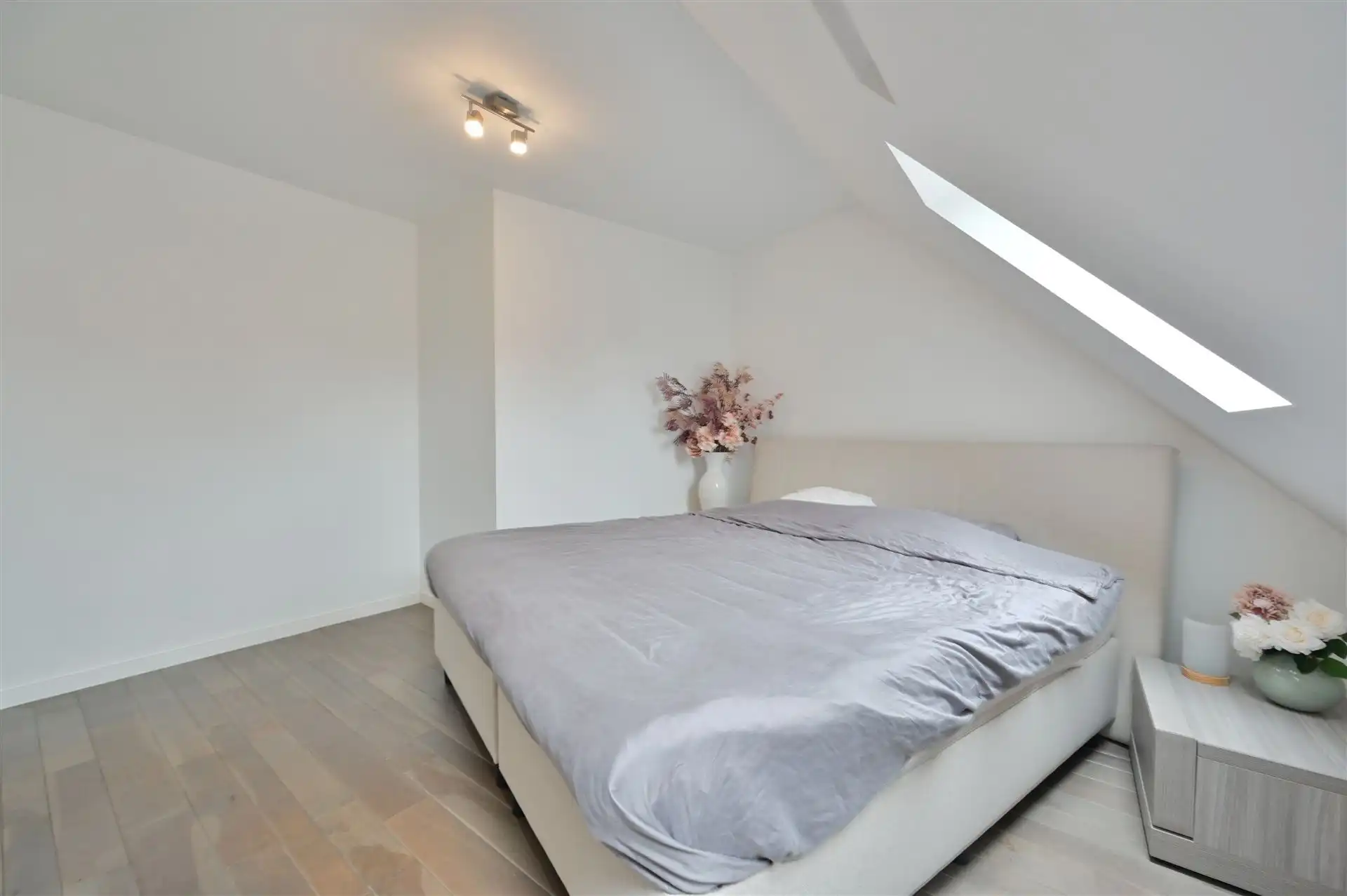 Ruime duplex met drie slaapkamers in centrum Herselt foto 11