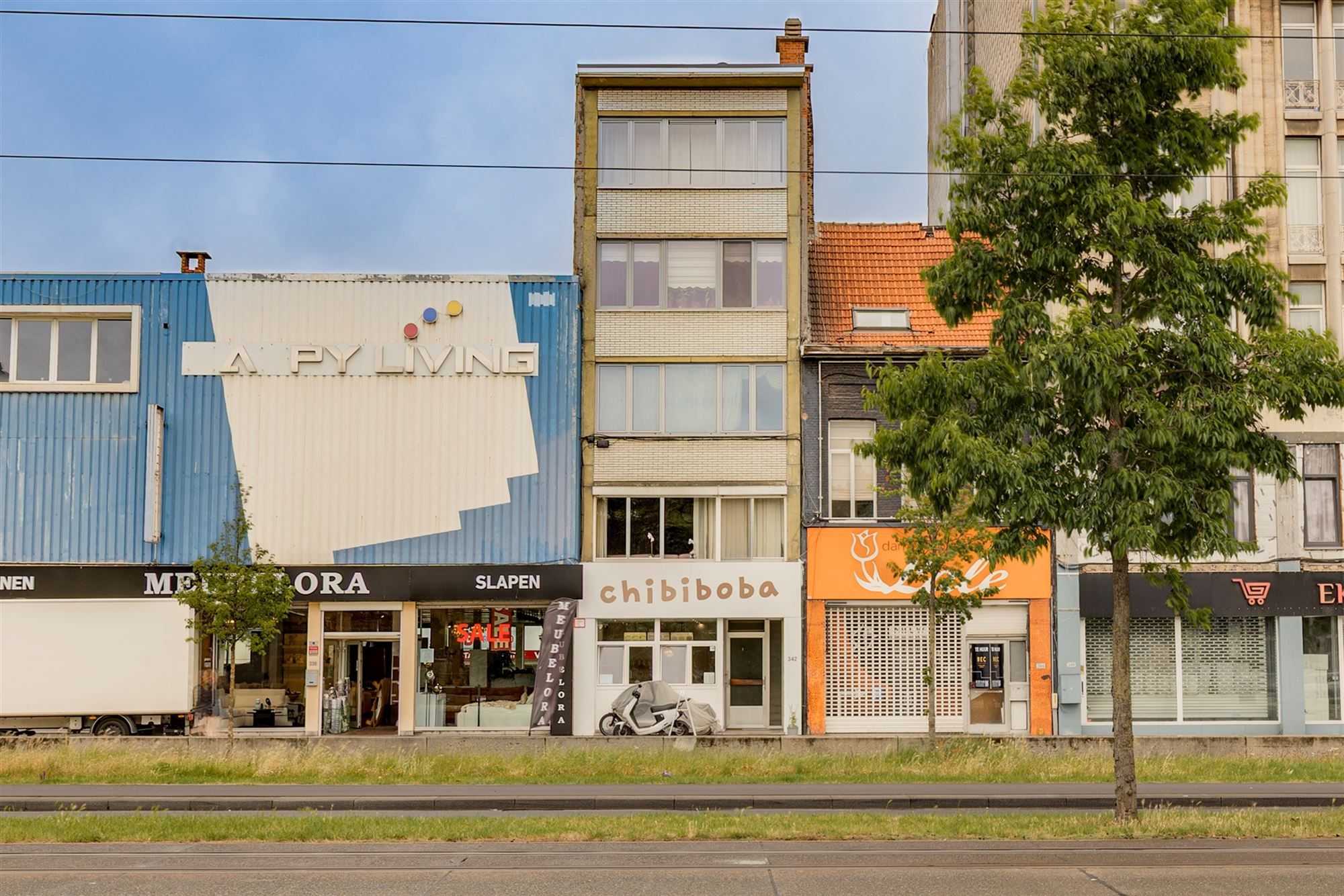 Ruim 3 slpk appartement te Merksem foto 6