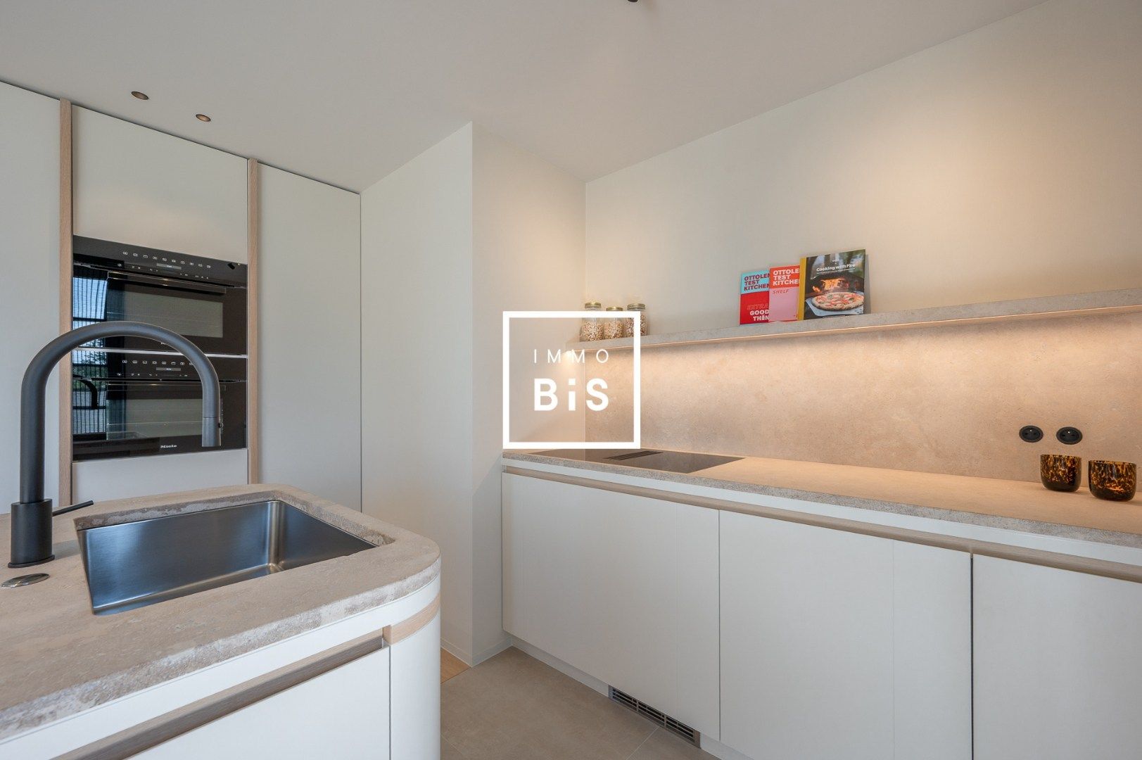 Prachtig gerenoveerd appartement in een park van 5ha in het Zoute foto 24