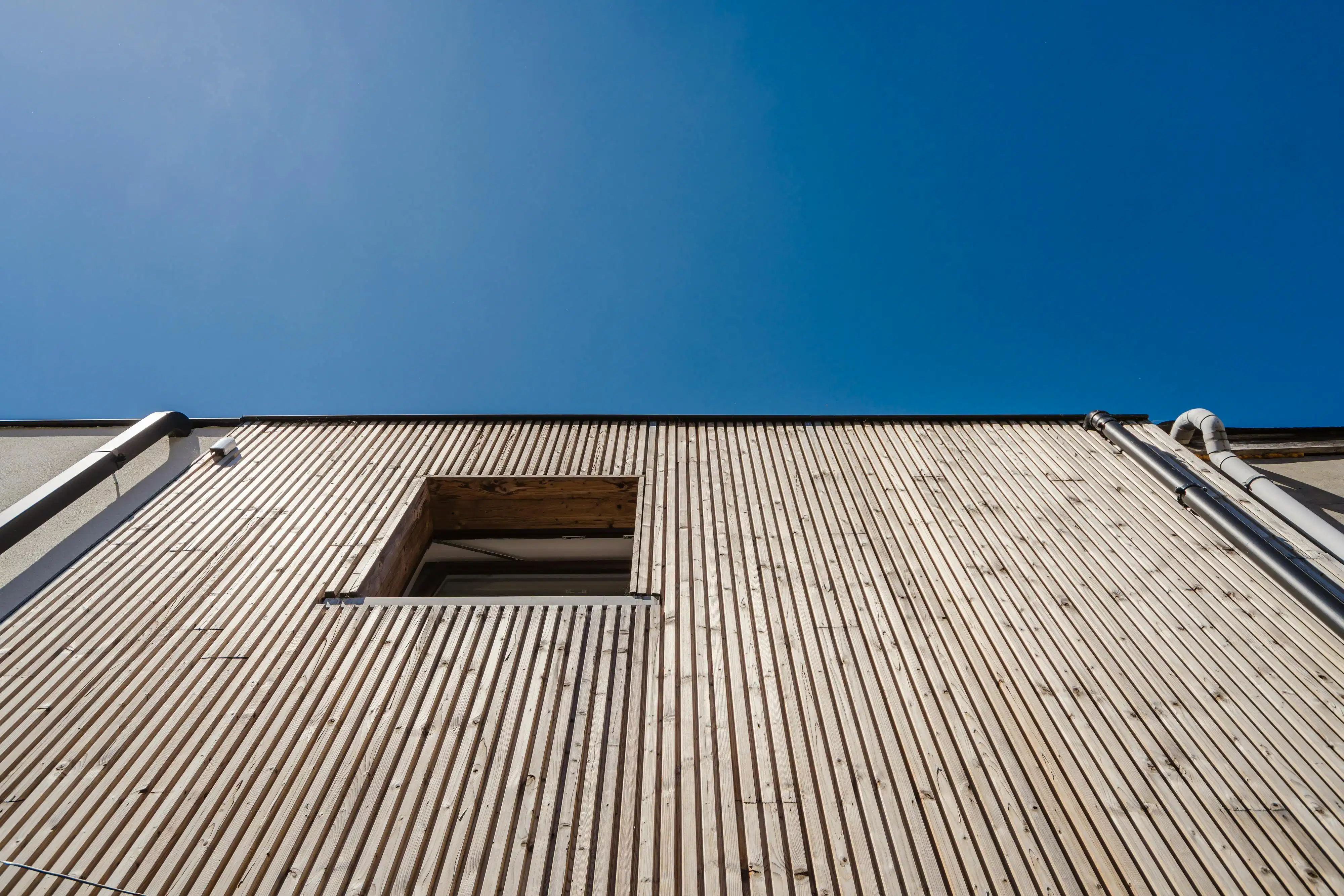 Architecturale stadswoning met minimalistische flair foto 20