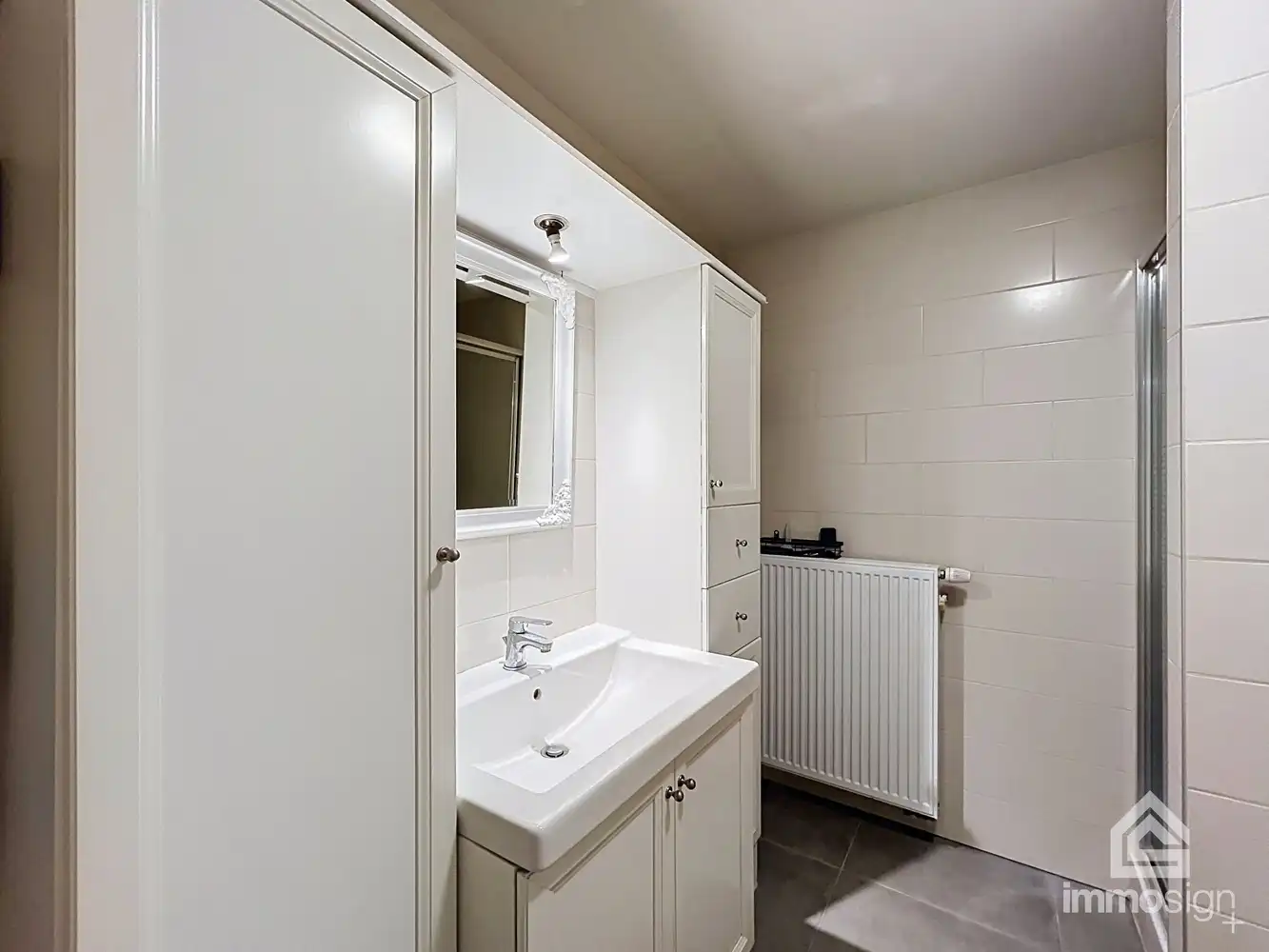 Stijlvolle villa met 5 volwaardige slaapkamers te Herk-de-stad! foto 42
