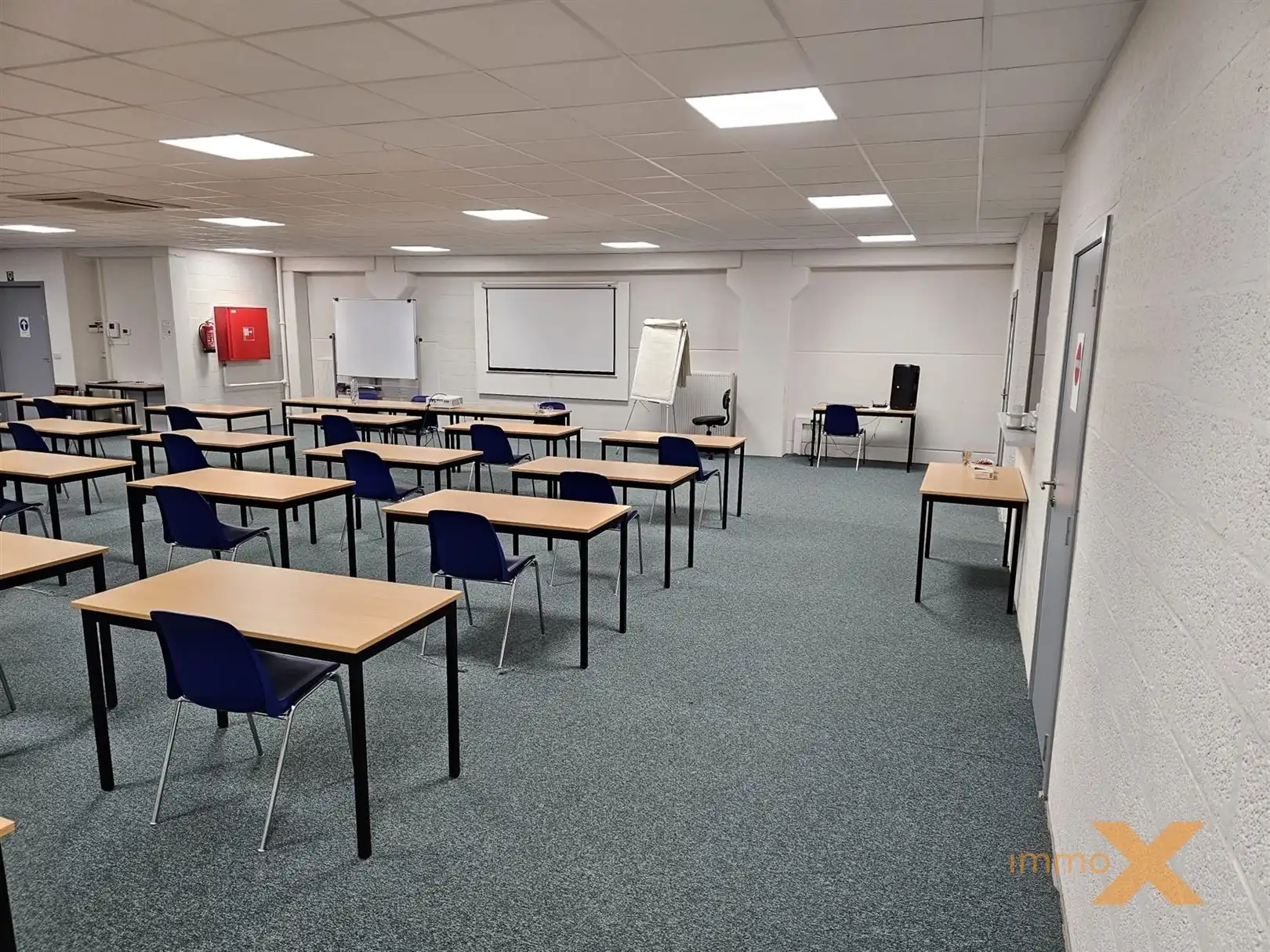 BUREELRUIMTE MET GOEDE VERBINDING SNELWEGEN!! foto 6