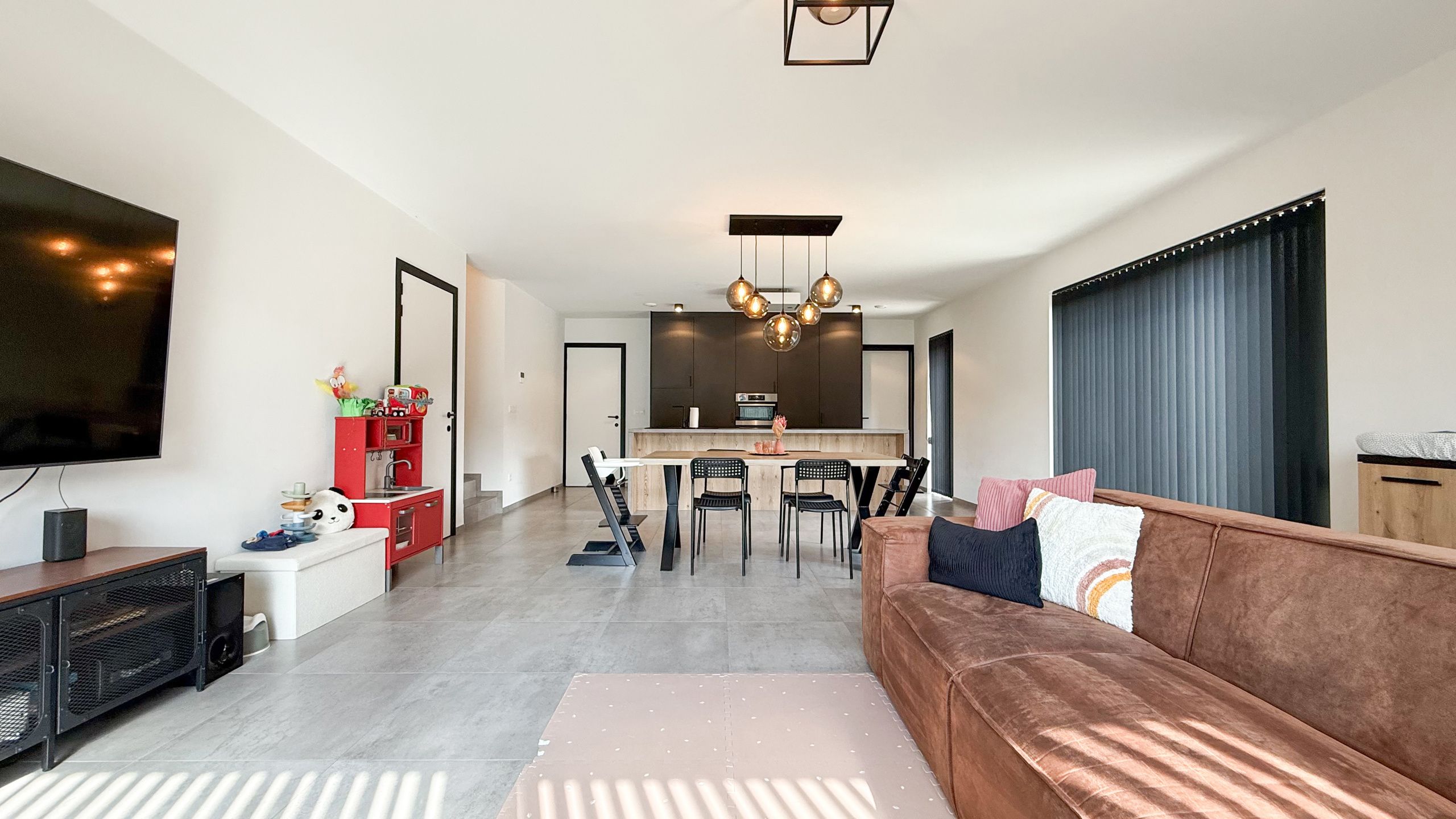 Instapklare BEN-woning met 4slpk en grote omheinde tuin! foto 5