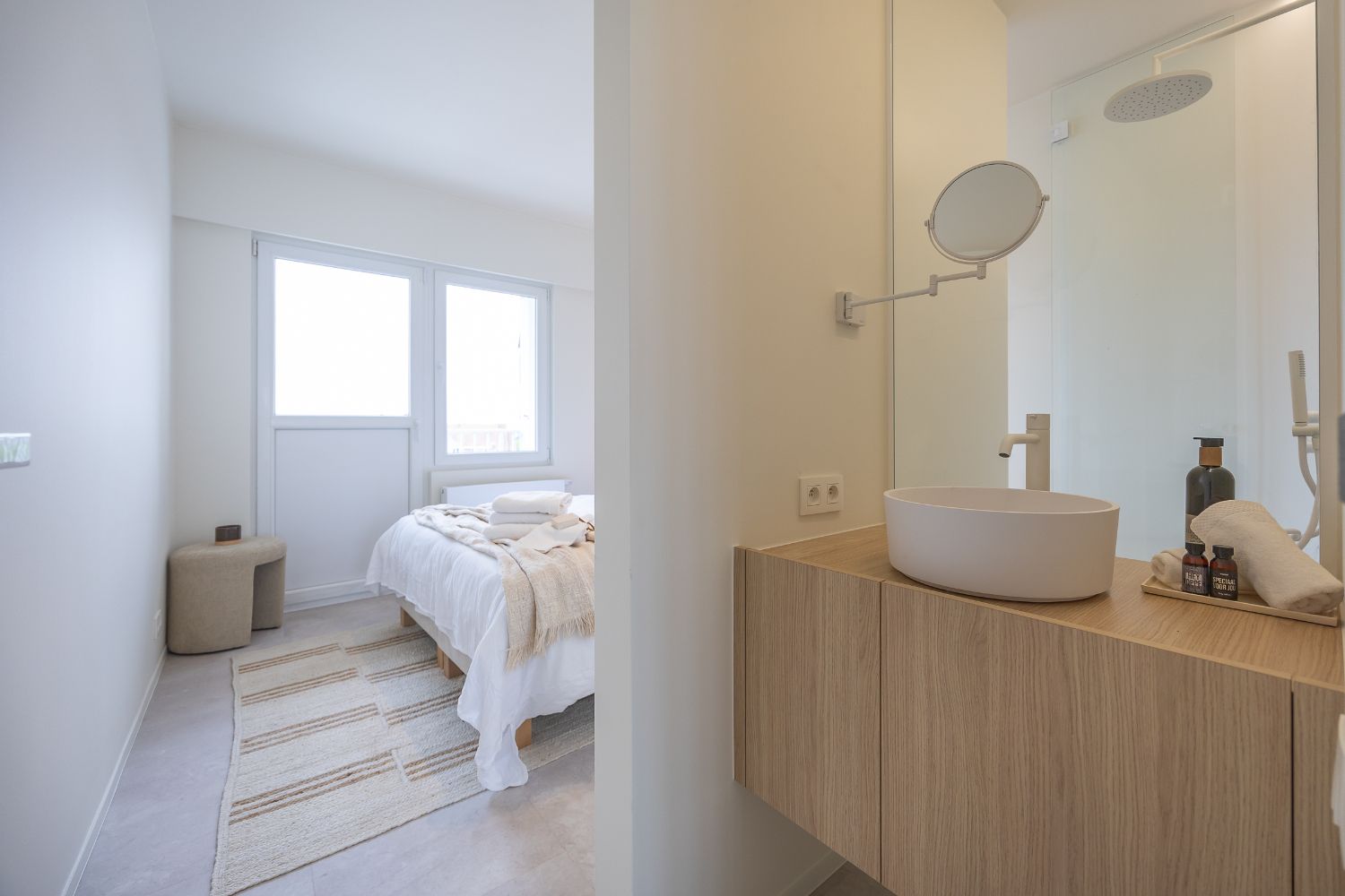 Luxueus 2 slaapkamer-appartement met frontaal zeezicht! foto 23