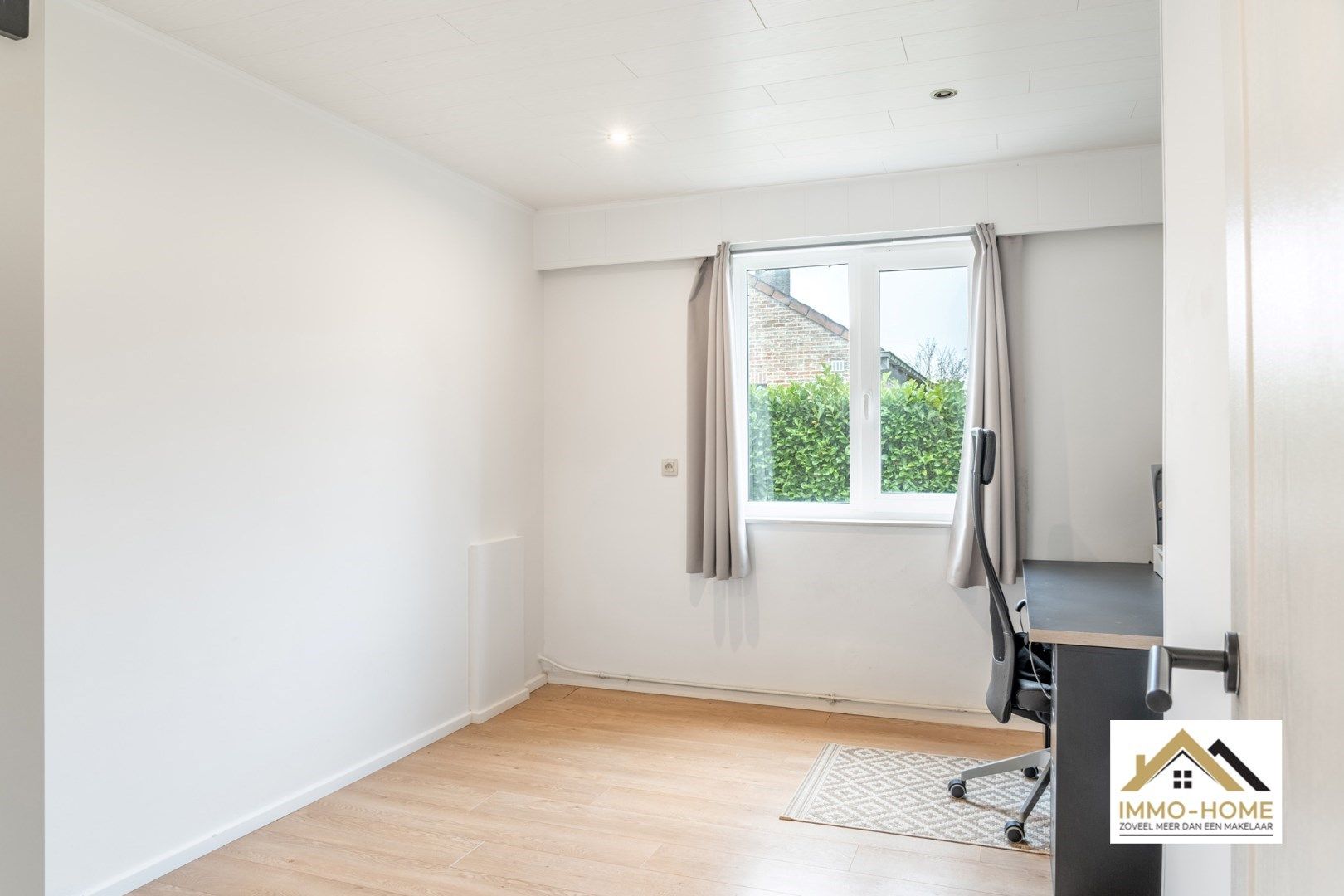 Opgefriste vrijstaande bungalow nabij groene omgeving! foto 22