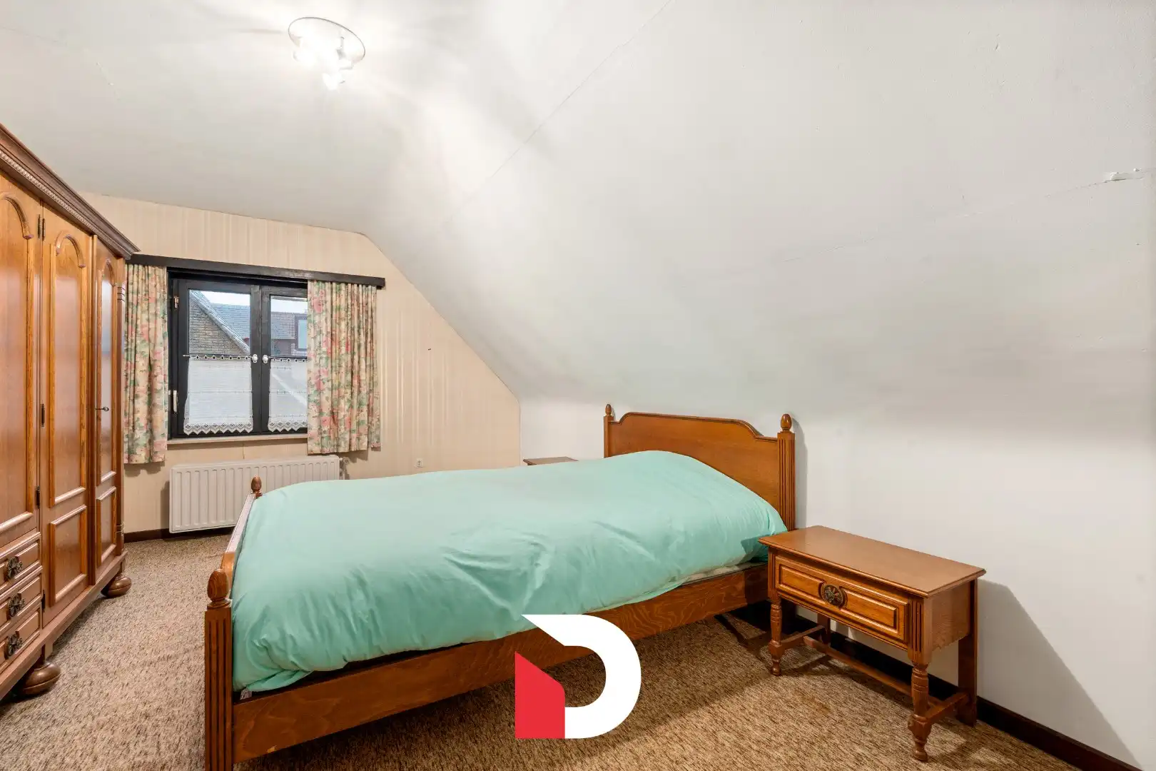 Alleenstaande woning in een residentiële omgeving te Sint-Kruis. foto 13