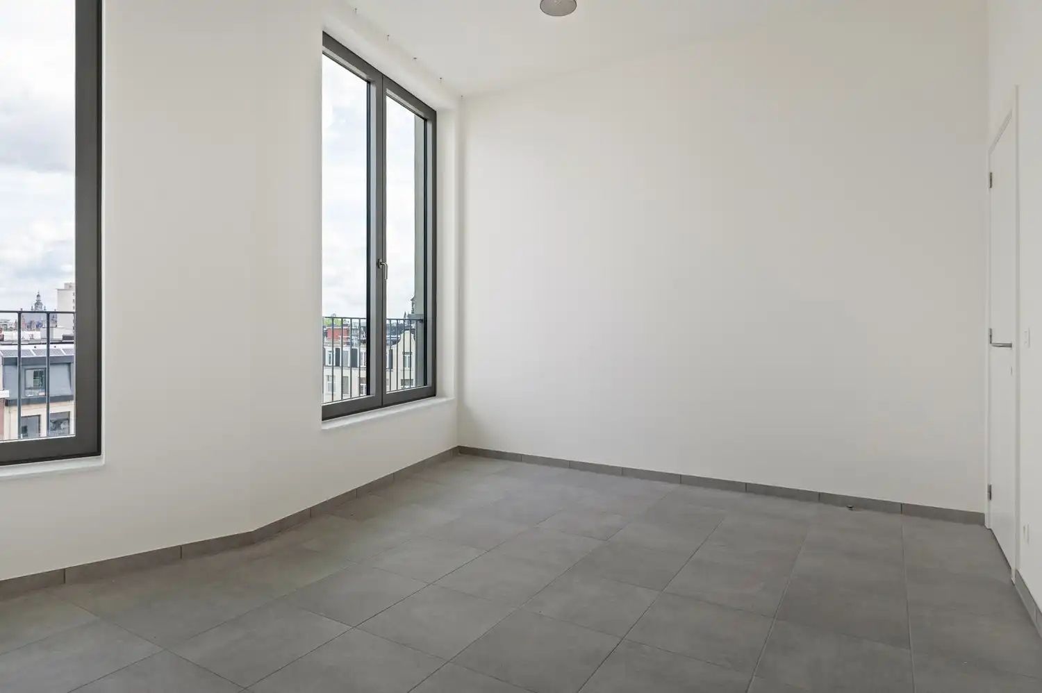 Prachtig en lichtrijk nieuwbouwappartement te huur nabij Zurenborg! foto 17