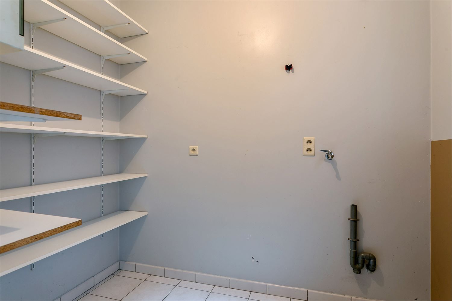 RUIM APPARTEMENT MET GARAGE, CENTRUM HALEN! foto 18