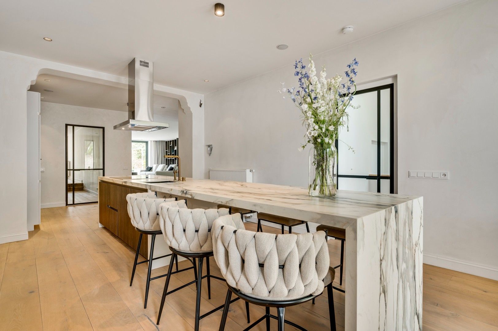 PRACHTIGE HERENWONING MET 3 SLPKS TE KOOP IN ZUSSEN (RIEMST) foto 6