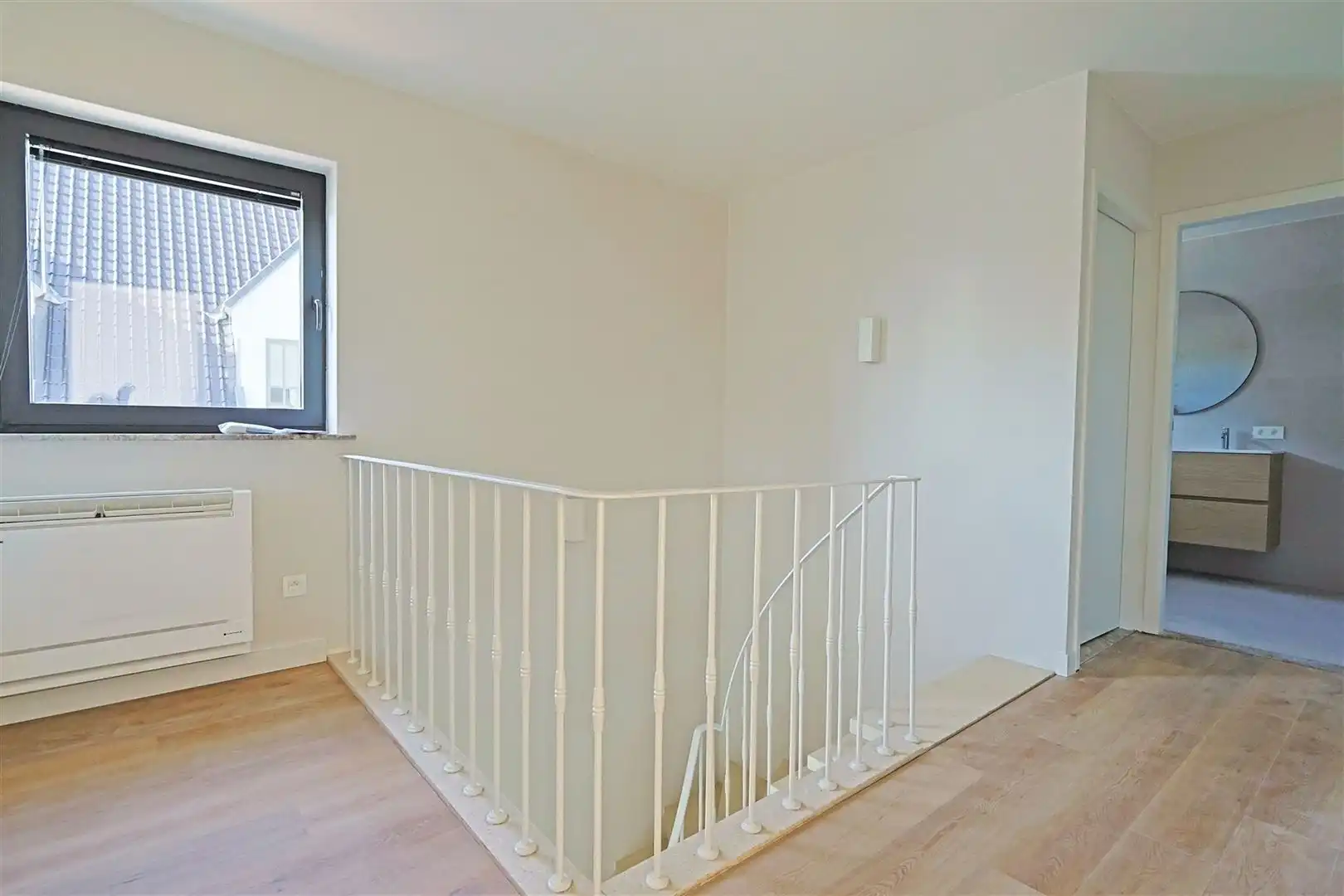 Gerenoveerde halfopen bebouwing op Berkenveld foto 12