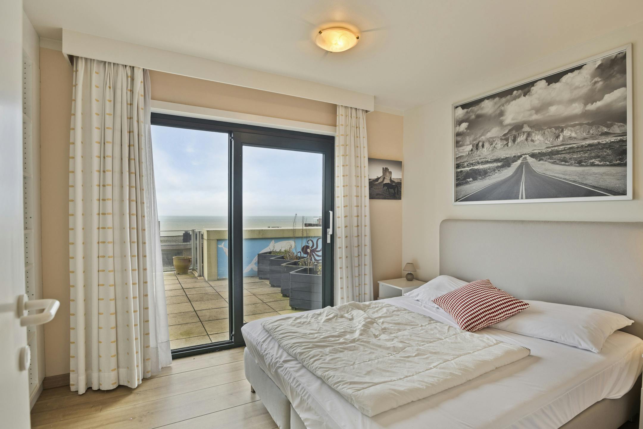 Twee penthouses met ruime terrassen en garage in De Panne foto 31