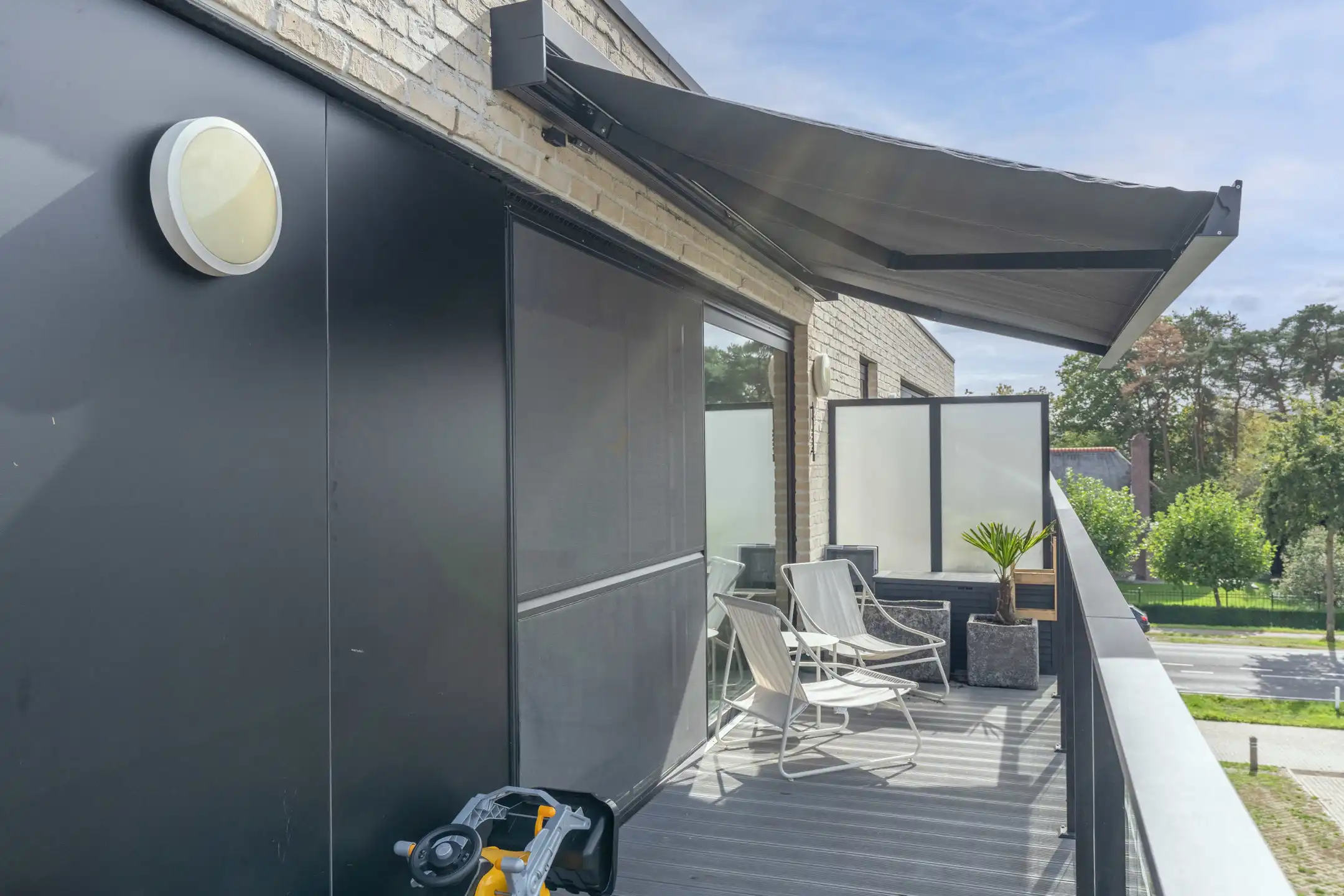 Energiezuinig 2-slpk app met ruim terras en autostaanplaats. foto 14