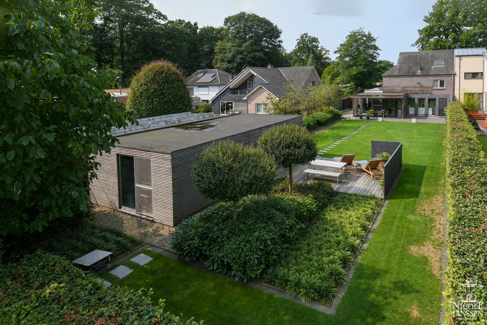 Toffe, instapklare gezinswoning met drie slaapkamers foto 3