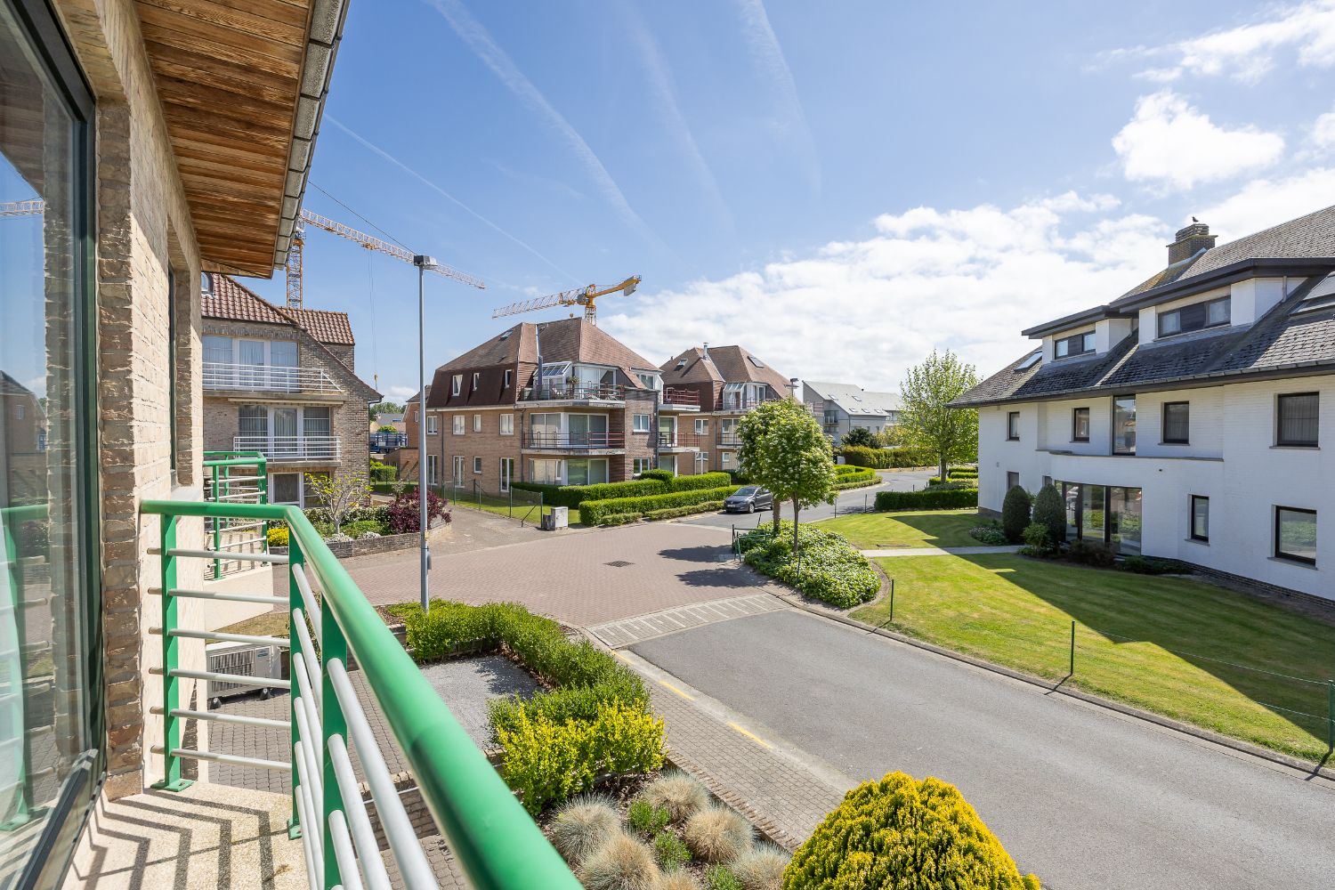 Zonnig 1 slaapkamer-appartement in perfecte staat foto 3