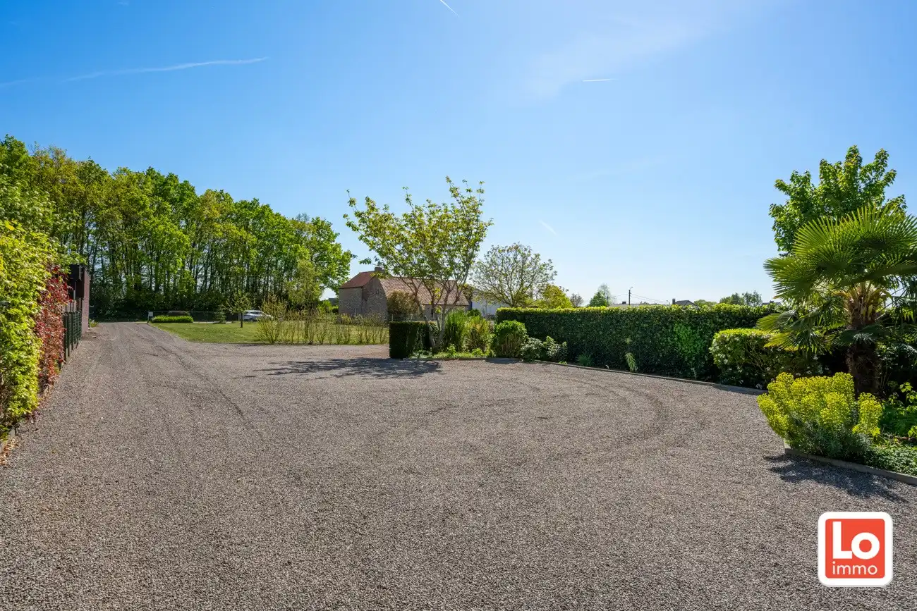 Landelijk gelegen half open woning met ruim bijgebouw (ca. 65m) en grote tuin met open zicht tussen Hijfte en Lochristi. foto 34