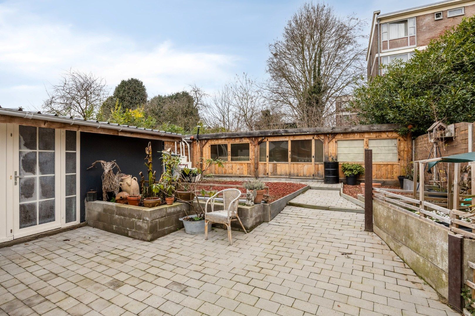 Ruime gezinswoning in rustige centrumligging foto 28