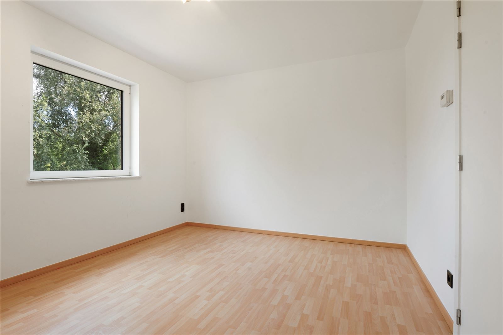 Instapklare, recent gerenoveerde villa te Zwalm! foto 22