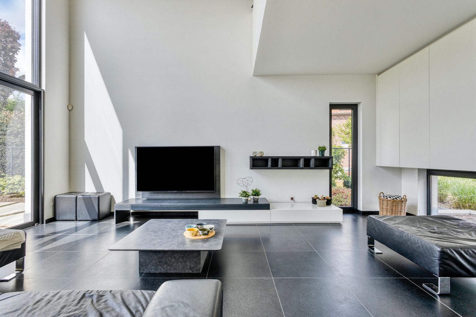 Mooie stijlvolle woning met tuin en achterliggend weiland foto 5