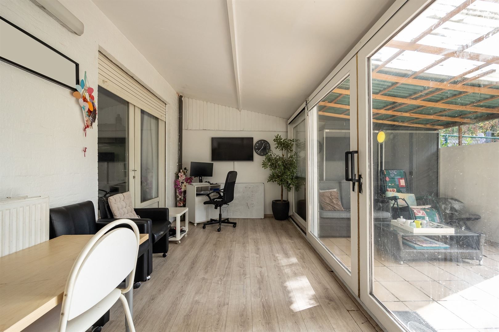 Ruime woning met zuid tuin op toplocatie in de "Bomenwijk". foto 8