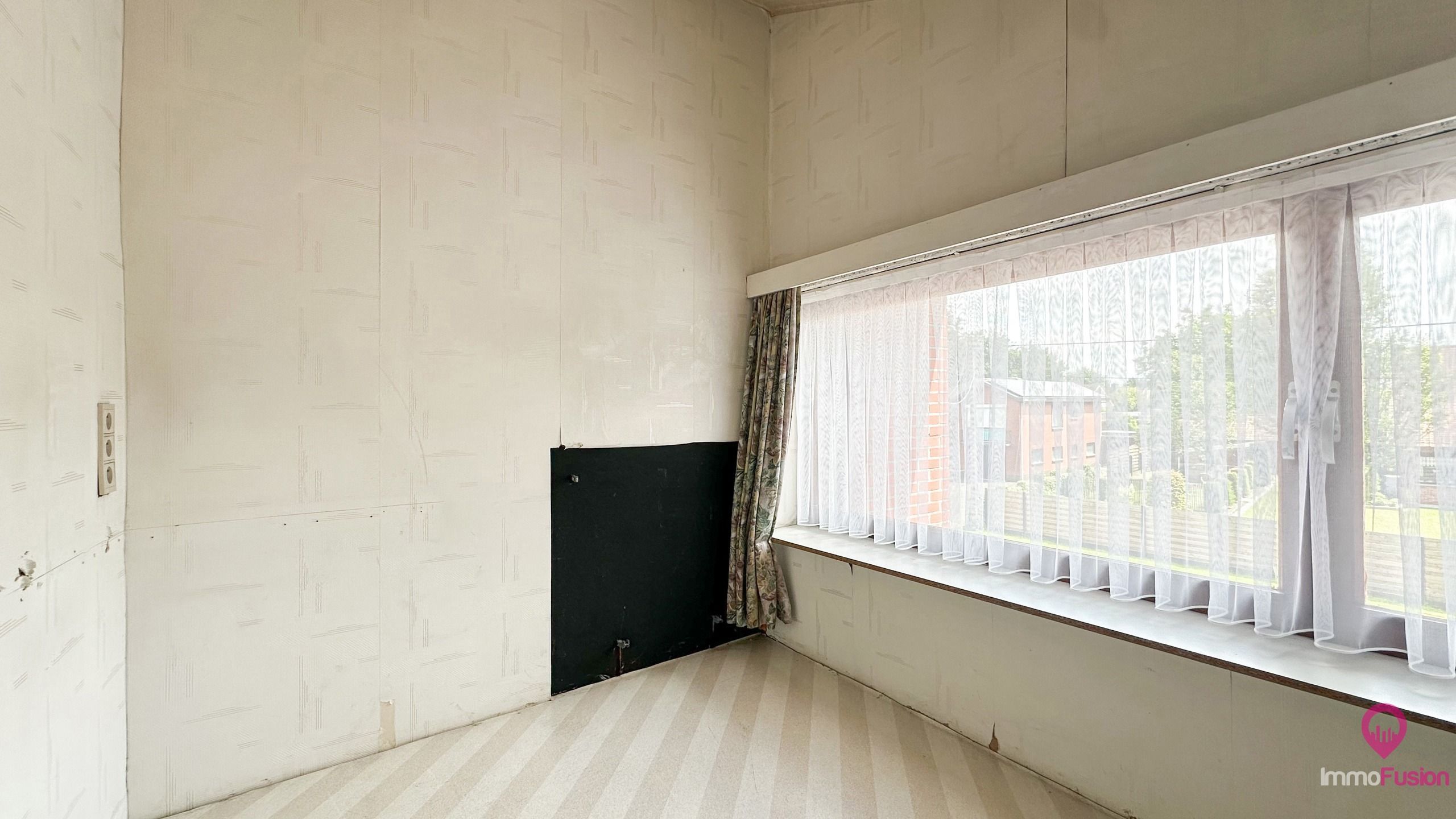 Ruime woning met 5slpk + groot perceel in bosrijke omgeving! foto 35