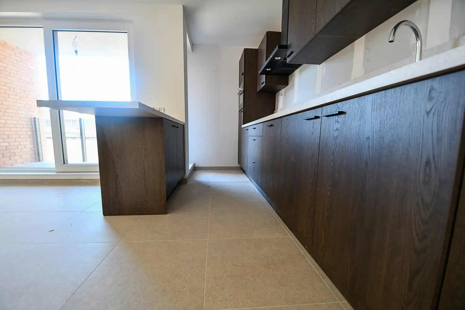 Lichtrijk 2-slaapkamerappartement met centrale ligging foto 3