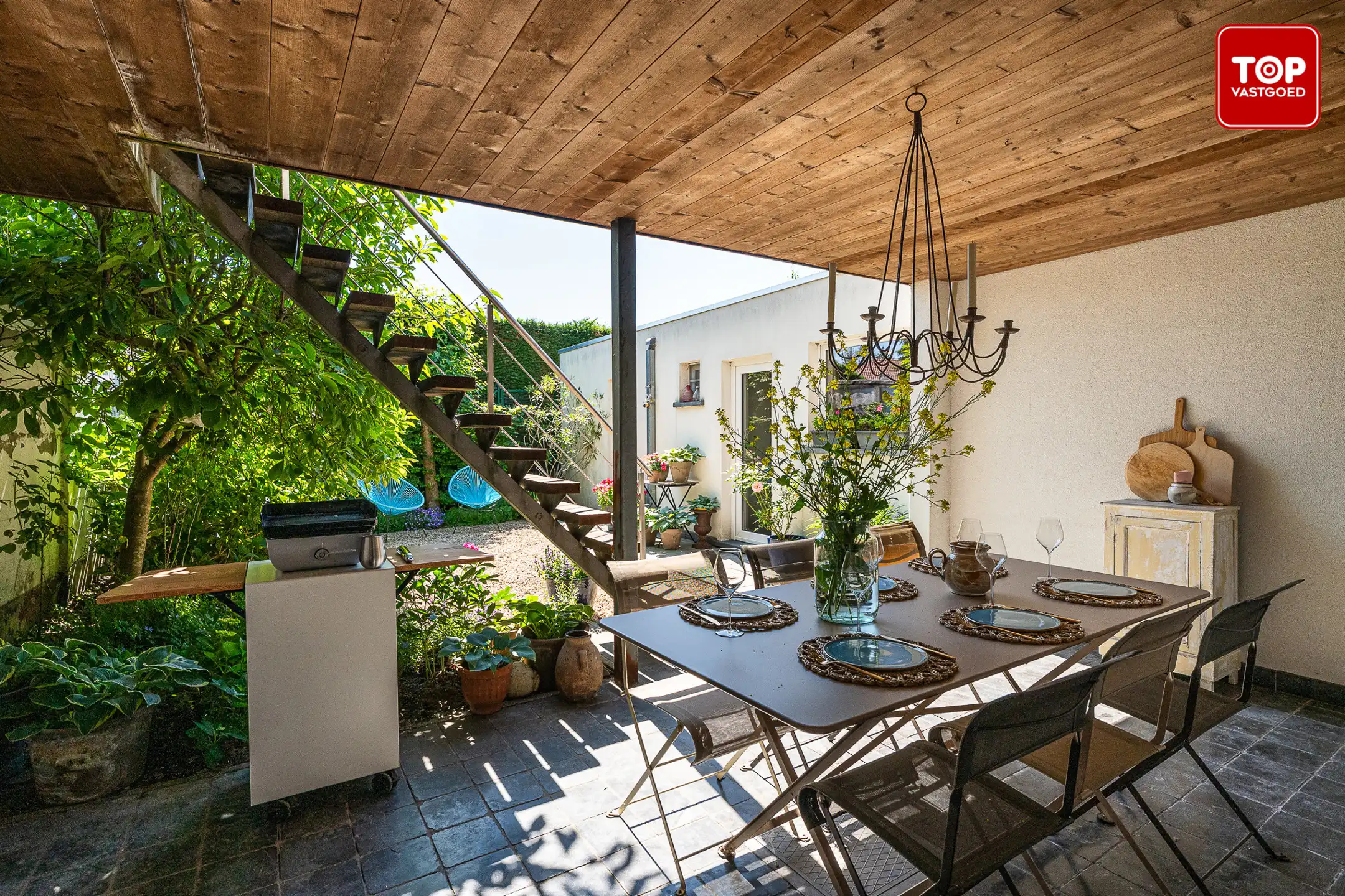 Instapklare combinatie van handelsgelijkvloers en bel-etagewoning op een uiterst gunstige locatie. foto 41