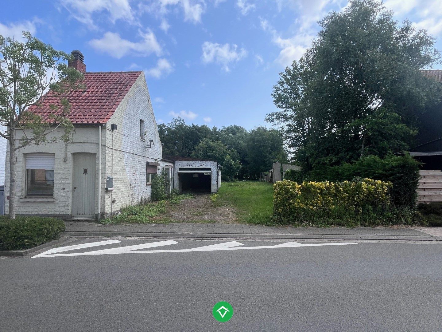 Mooi perceel bouwgrond op 642 m² voor HOB, in een groene omgeving foto 3