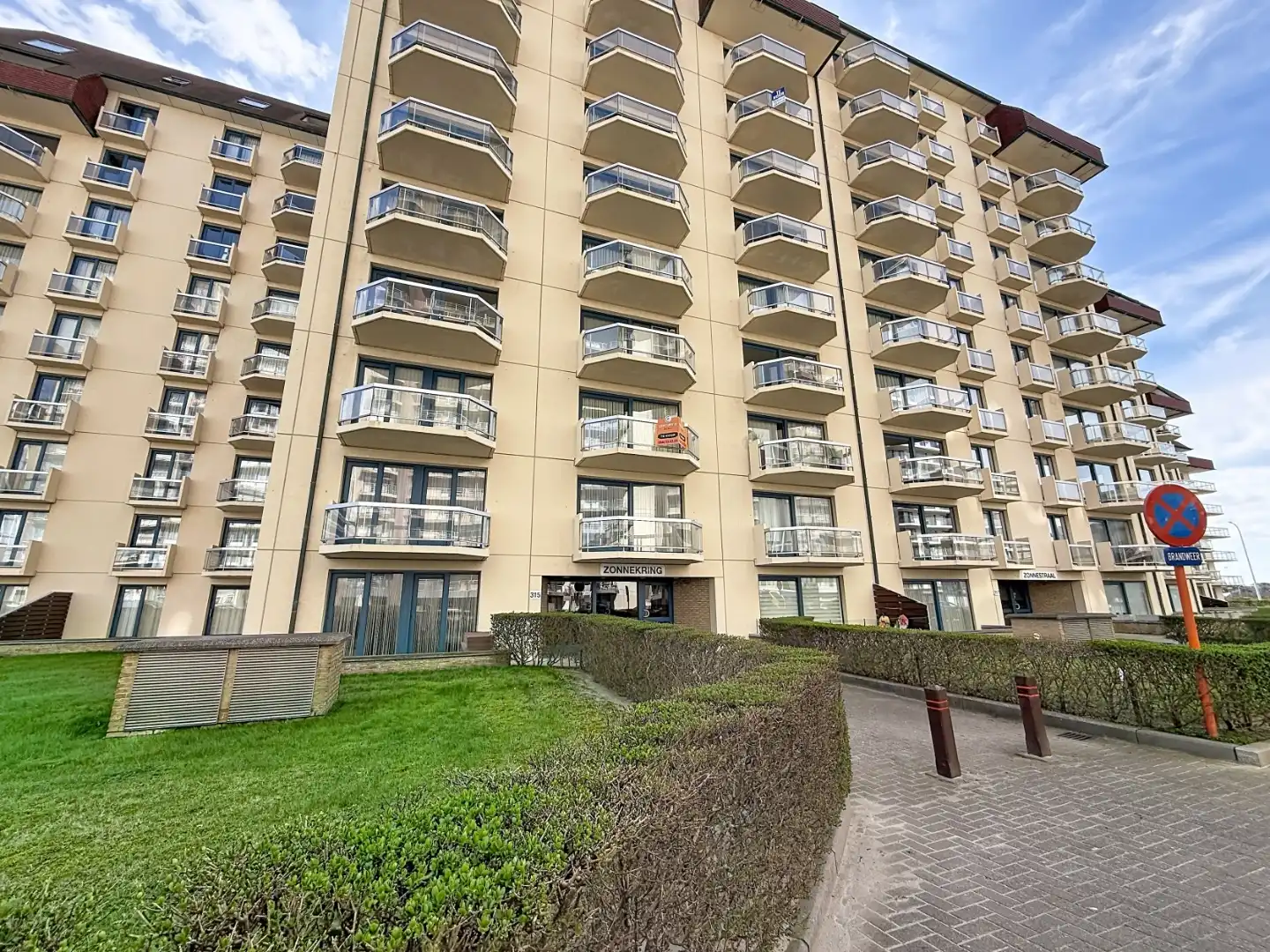 Instapklaar appartement nabij het strand van Nieuwpoort foto 9