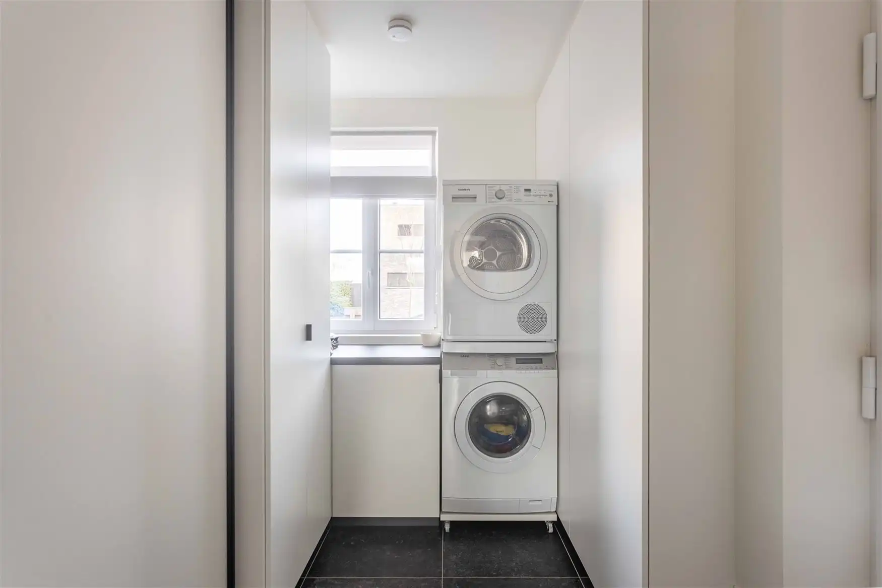 Energievriendelijke BEN-woning in rustige doodlopende straat te Zomergem. foto 12