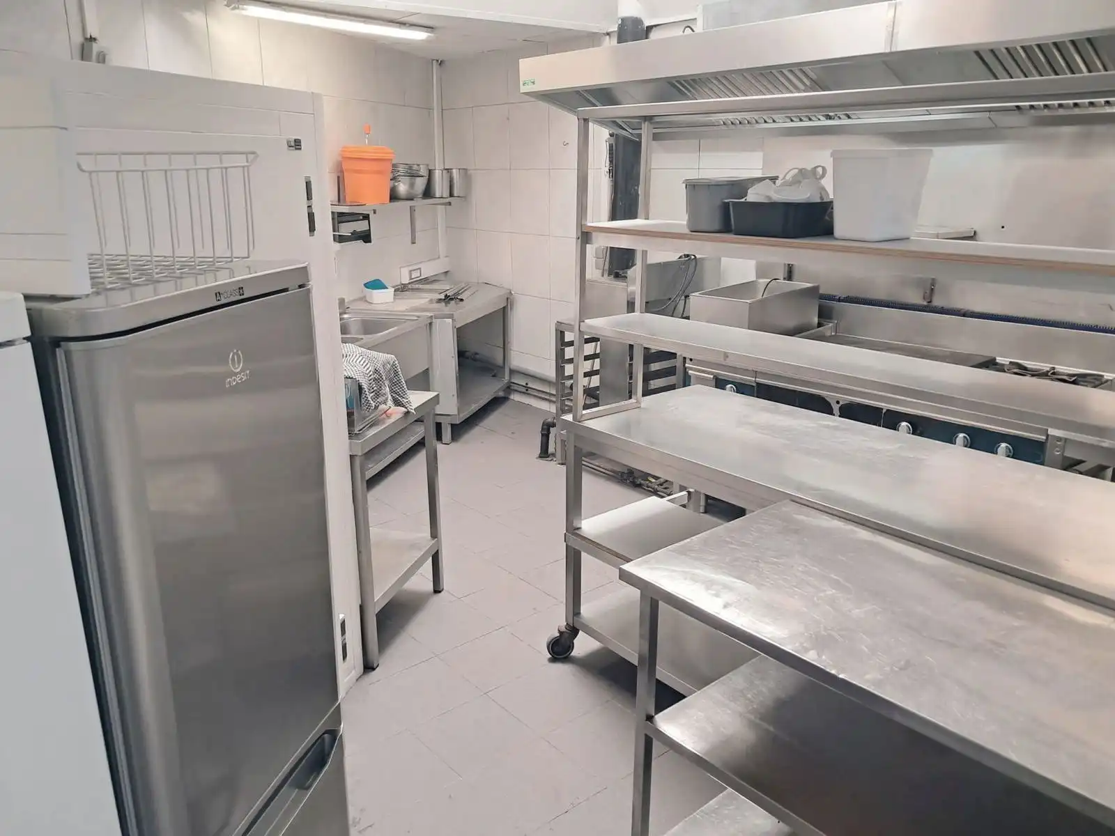 Handelsfonds te koop op iconische locatie te Antwerpen Zuid foto 15