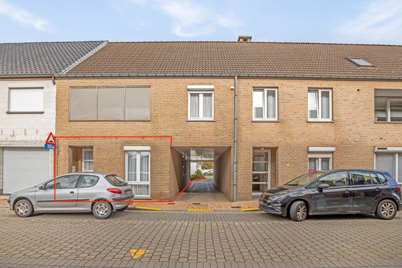 Hoofdfoto van de publicatie: Gelijkvloers appartement met 1 slaapkamer, tuin en garage!