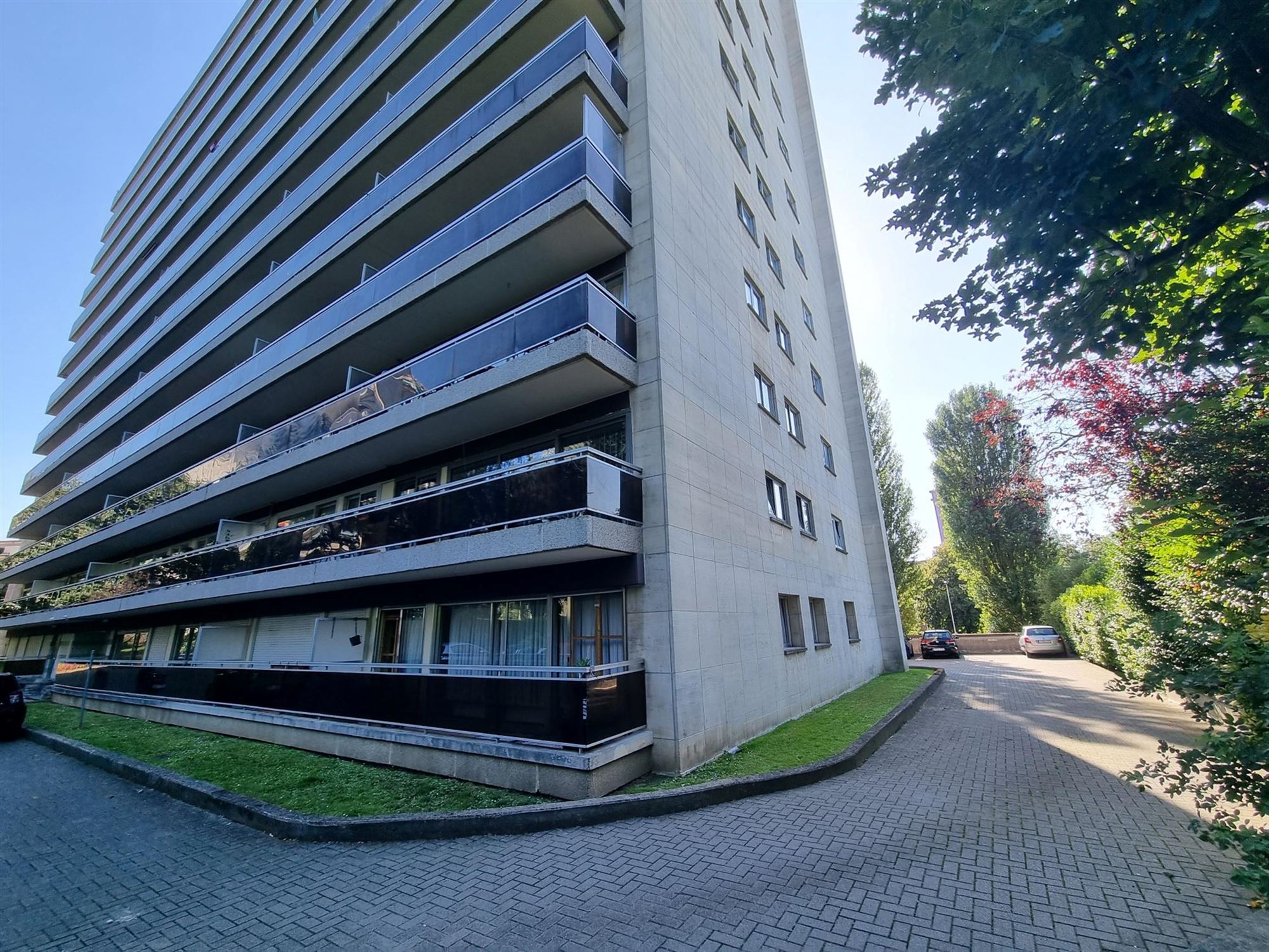 Mooie aanpasbaar appartement met 3 slaapkamers foto 14