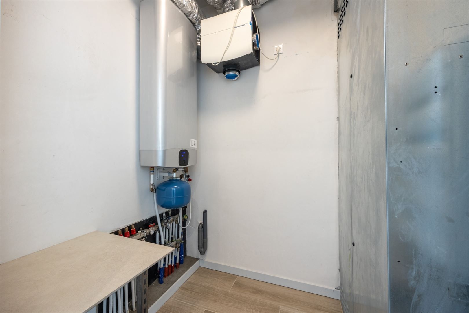 Recent appartement op topligging! foto 13