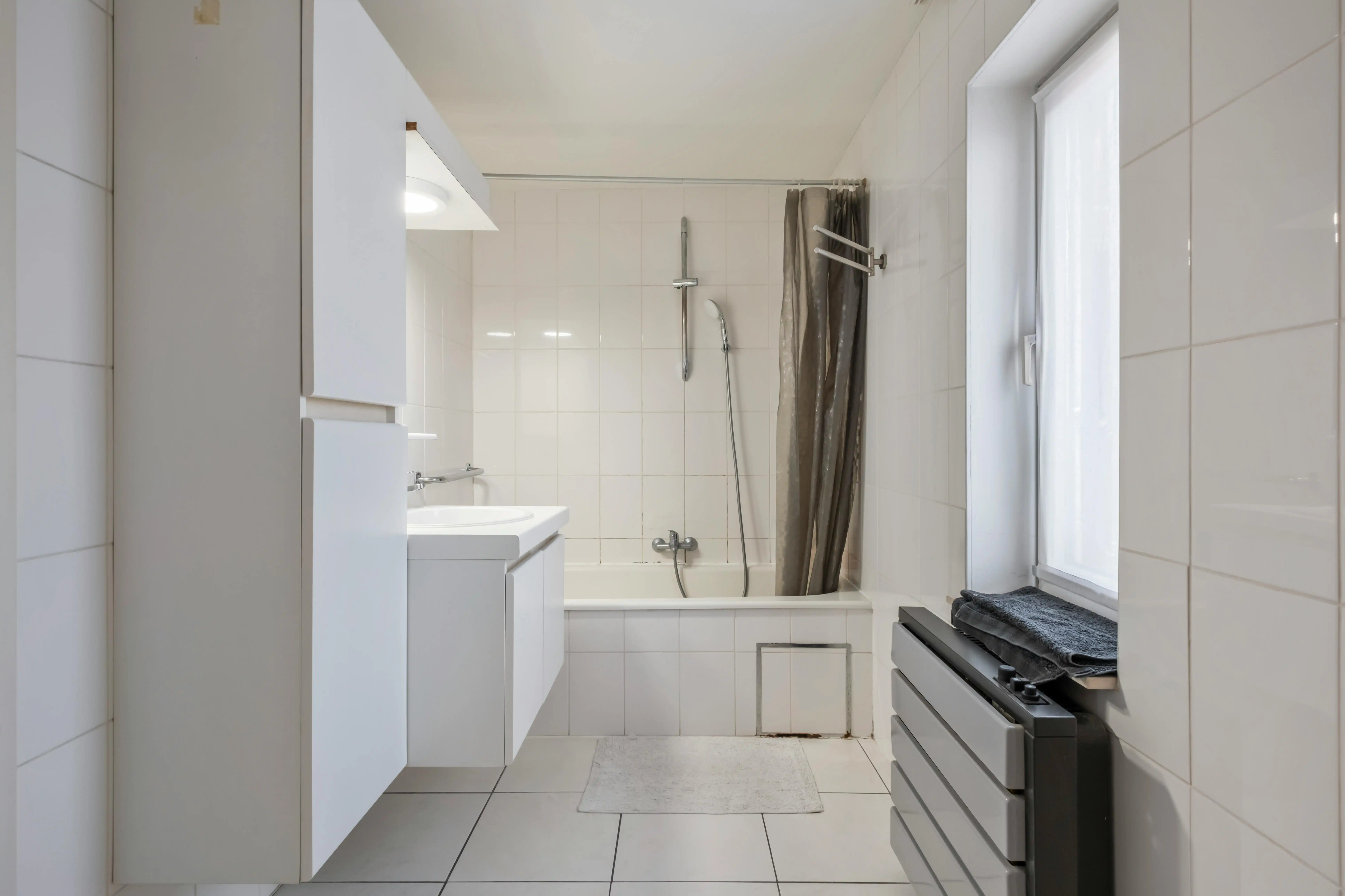 Appartement te koop op een centrale ligging in Izegem. foto 8