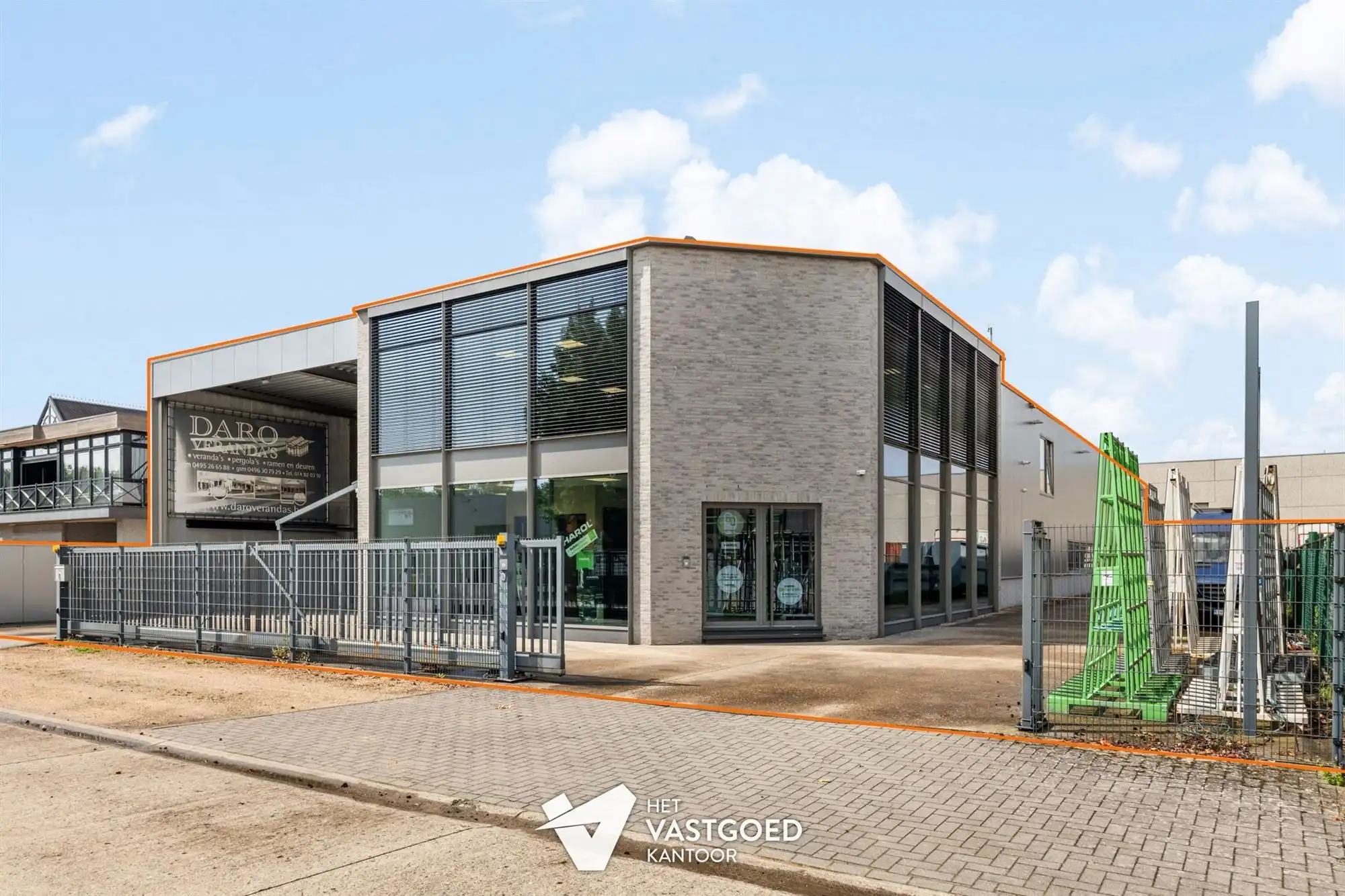 RUIM EN UITSTEKEND ONDERHOUDEN BEDRIJFSPAND MET KANTOORRUIMTE TE BALEN  foto 43