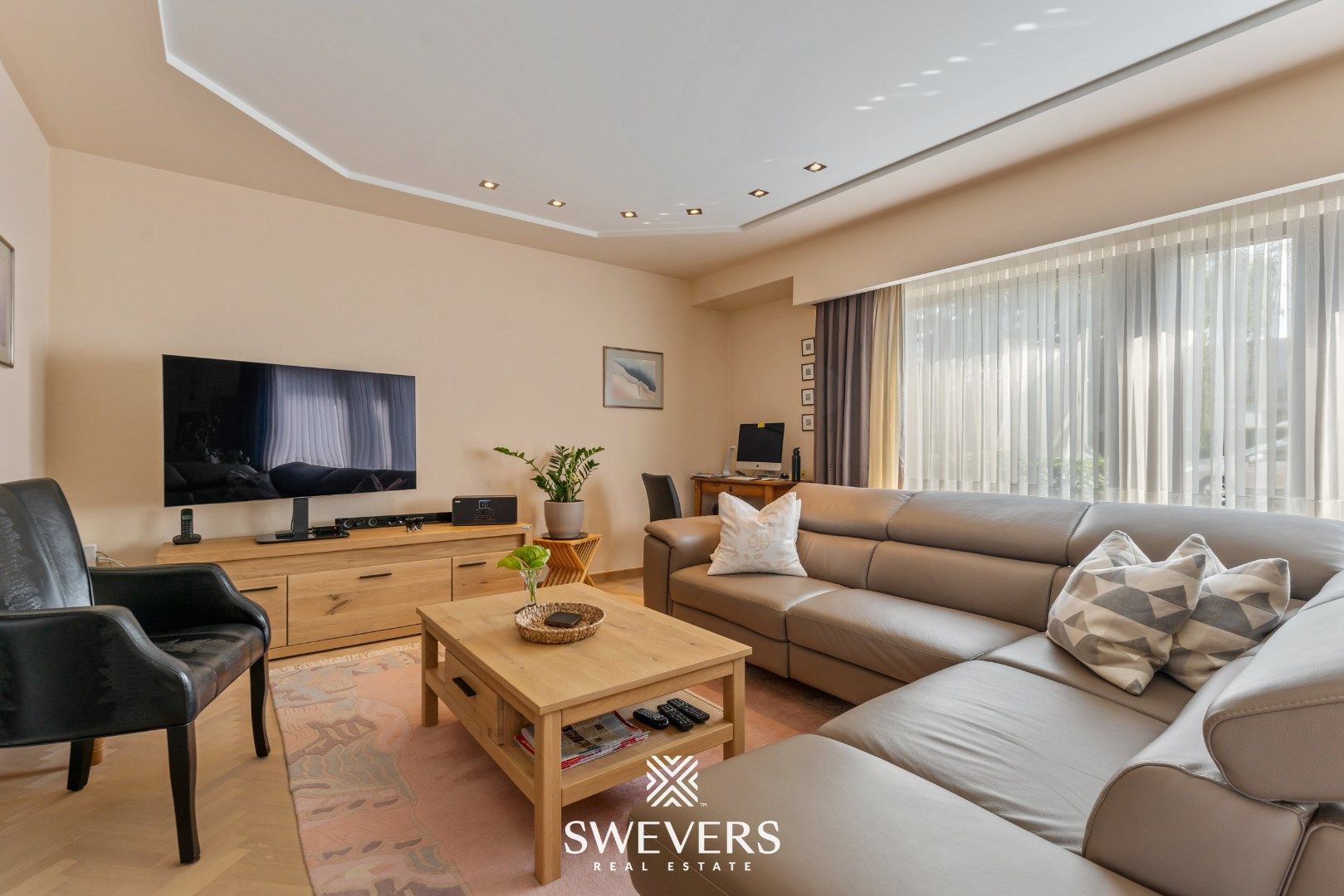 Gelijkvloers, ruim appartement met grote tuin te Koersel foto 3