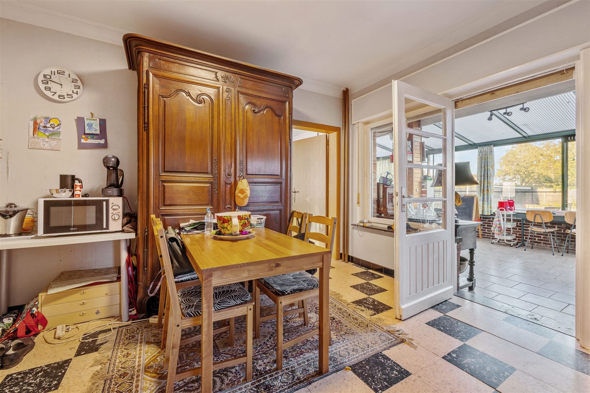 CHARMANTE,DEELS GERENOVEERDE WONING , GEEN RENOVATIEPLICHT !  foto 10