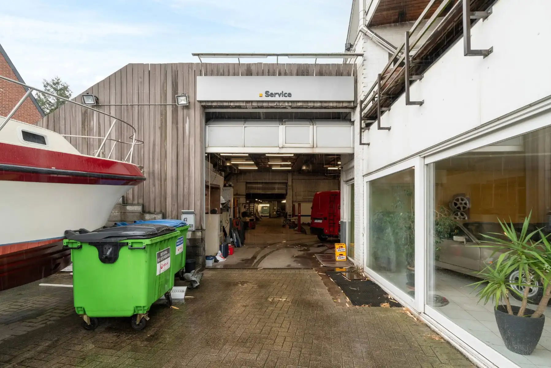 Duplex appartement met handelszaak en werkplaats foto 17