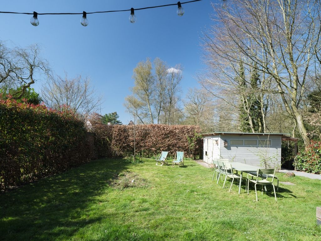 Ruime en energiezuinige woning (A-score) met de mogelijkheid tot combinatie woon/werk op een zeer gegeerde locatie te Sint-Martens-Latem. foto 14