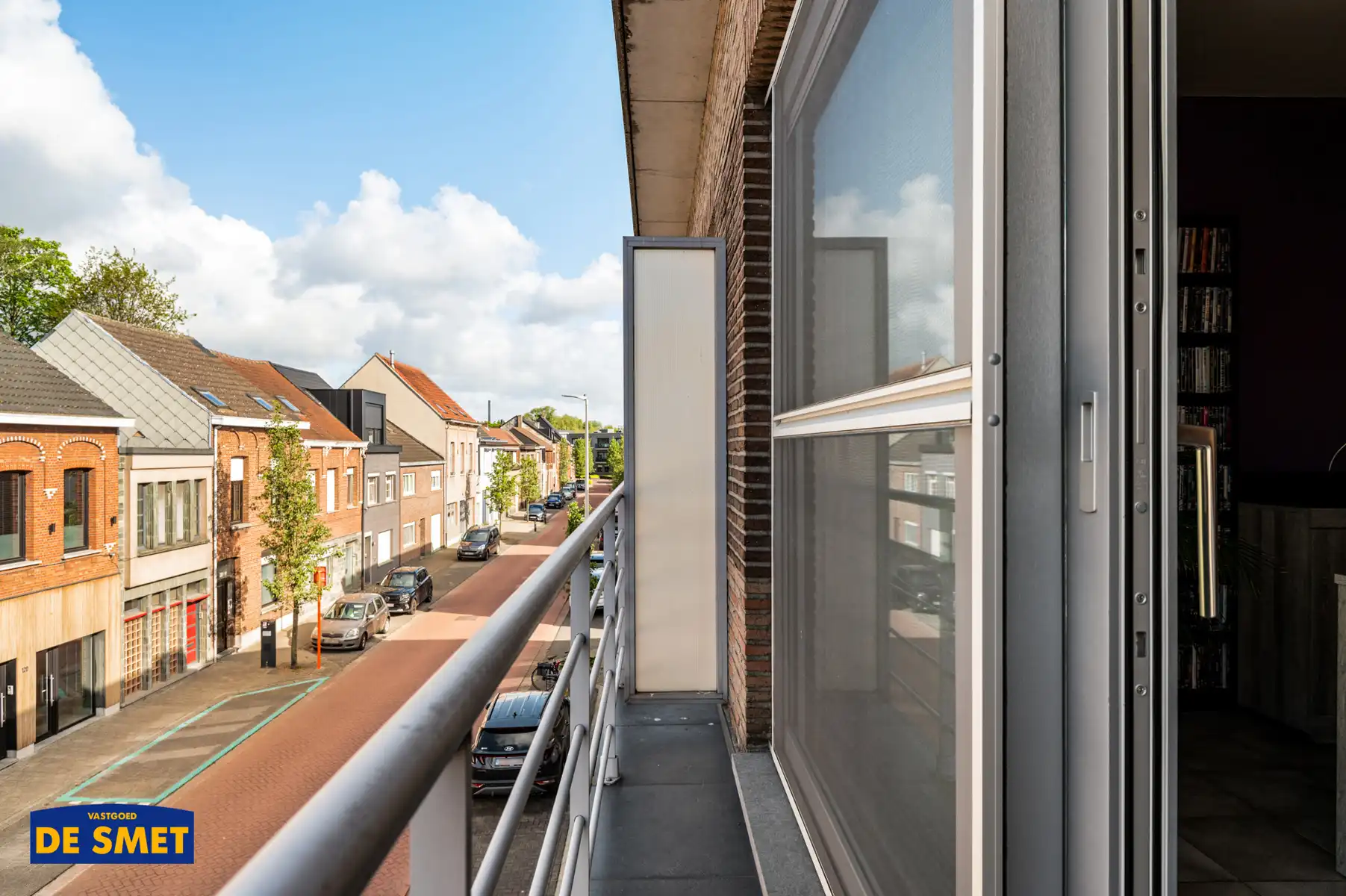 Zéér goed onderhouden appartement met balkon én terras foto 6