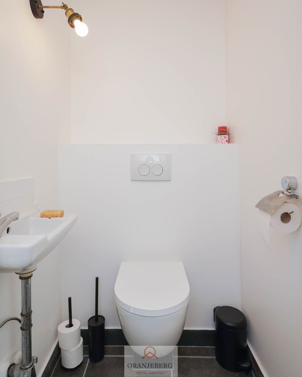 Charmante, gerenoveerde woning nabij Dampoort foto 12
