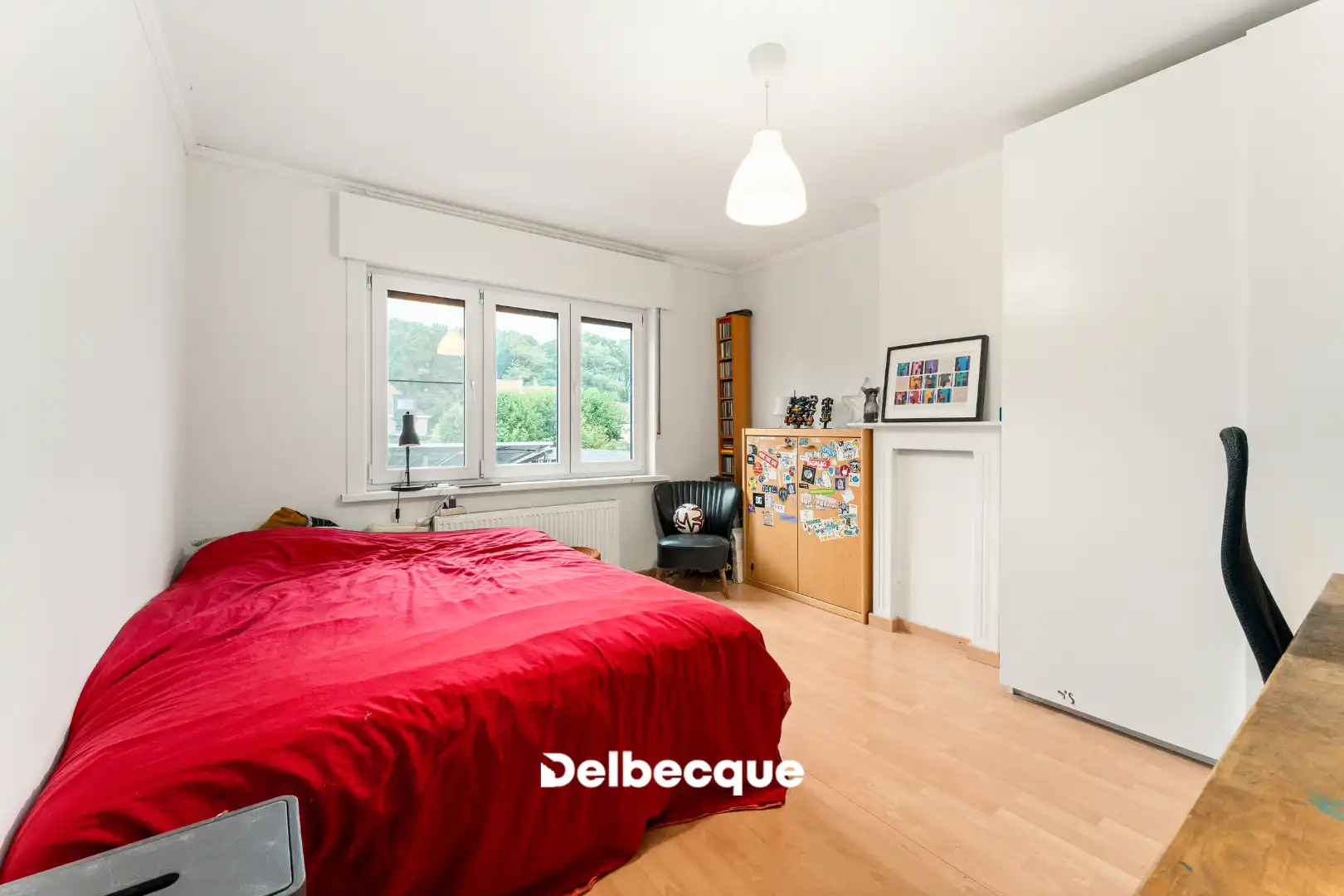 Instapklare verrassingswoning in een gegeerde topbuurt te Sint-Michiels. foto 10