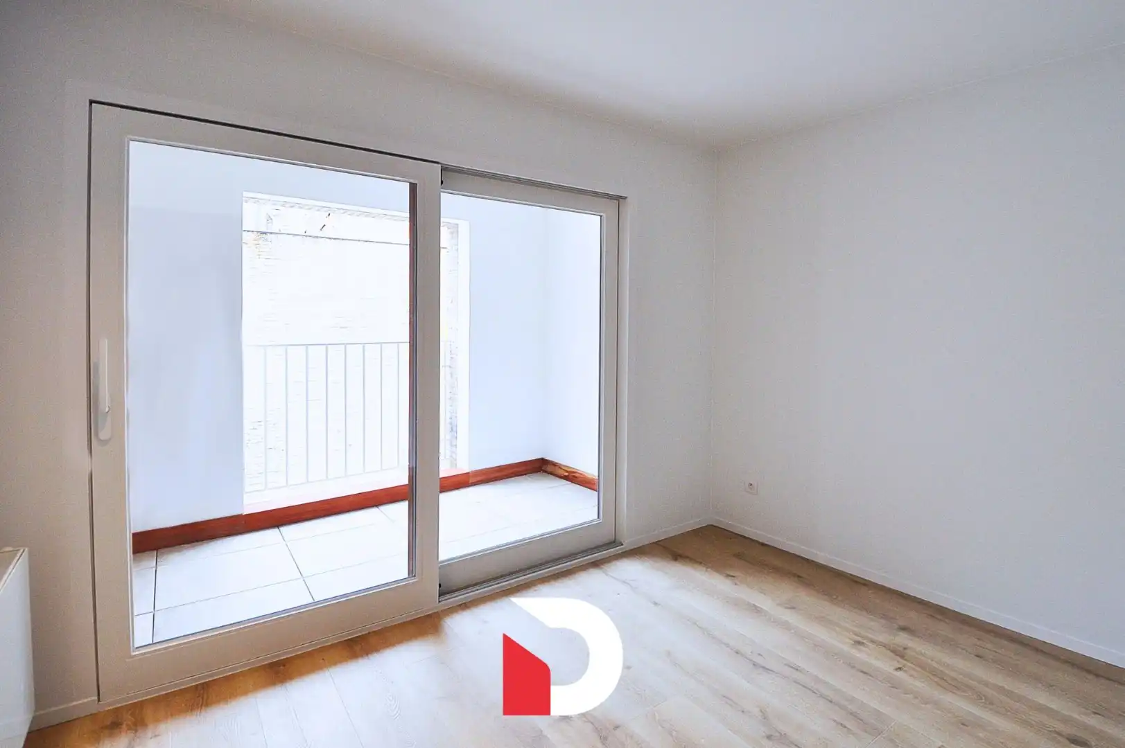 Ruim luxe appartement met 3 slaapkamers en 2 terrassen foto 12