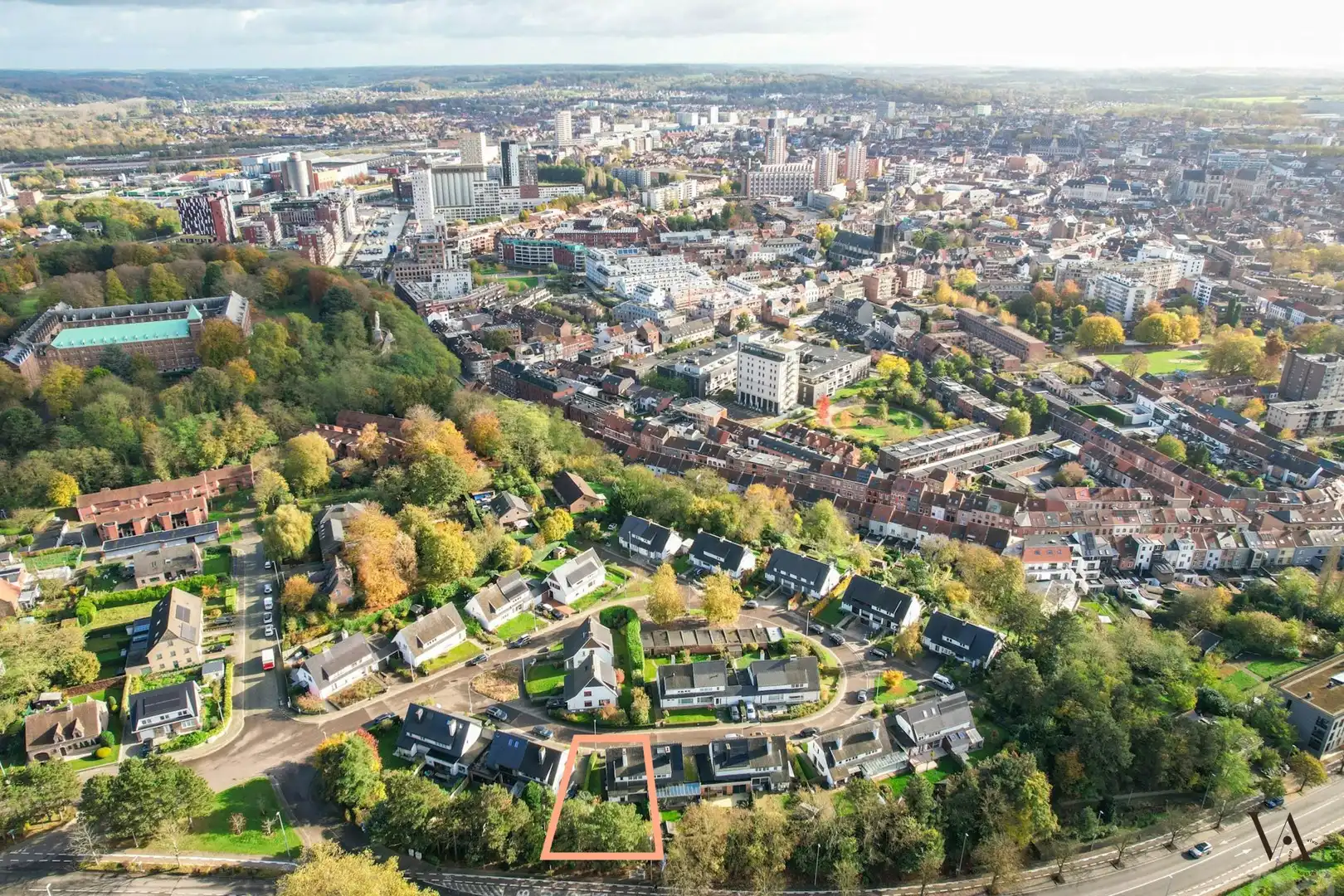 Modern gerenoveerde woning met 3 slaapkamers en tuin op groene toplocatie in Leuven foto 19