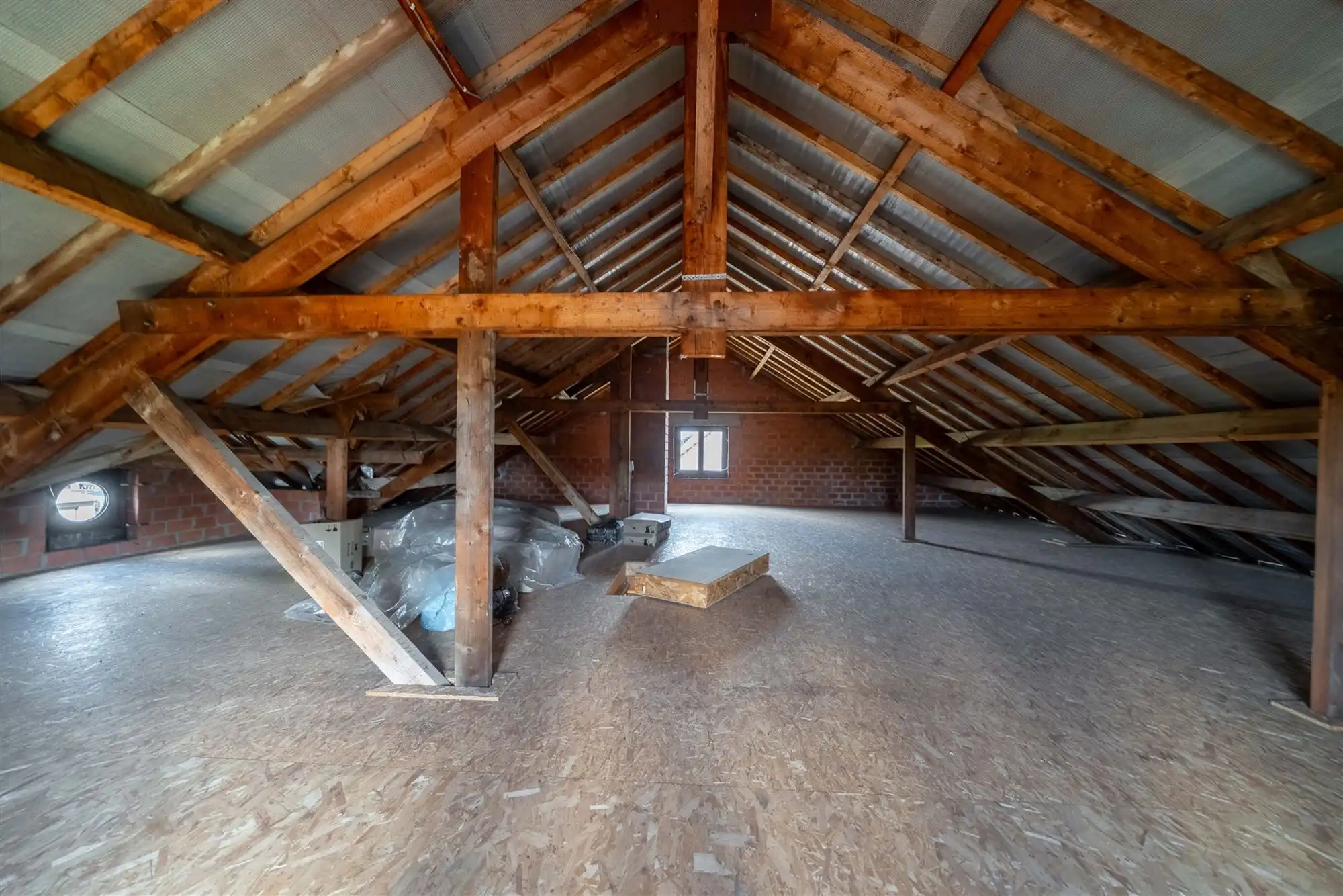 Handelspand met appartement te koop in Westerlo!! foto 26