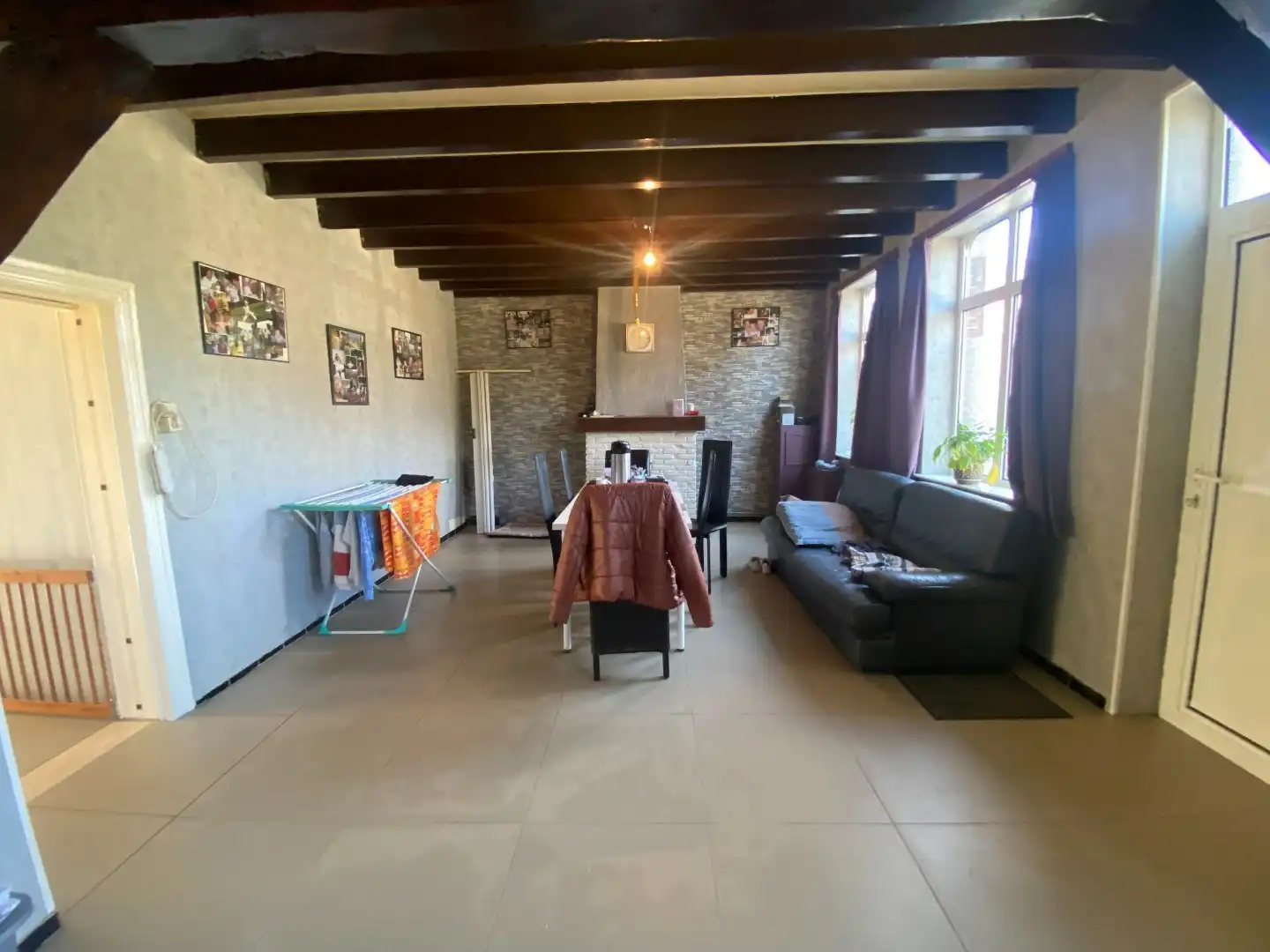 Vrijstaande woning op ruim perceel van 896m² foto 2