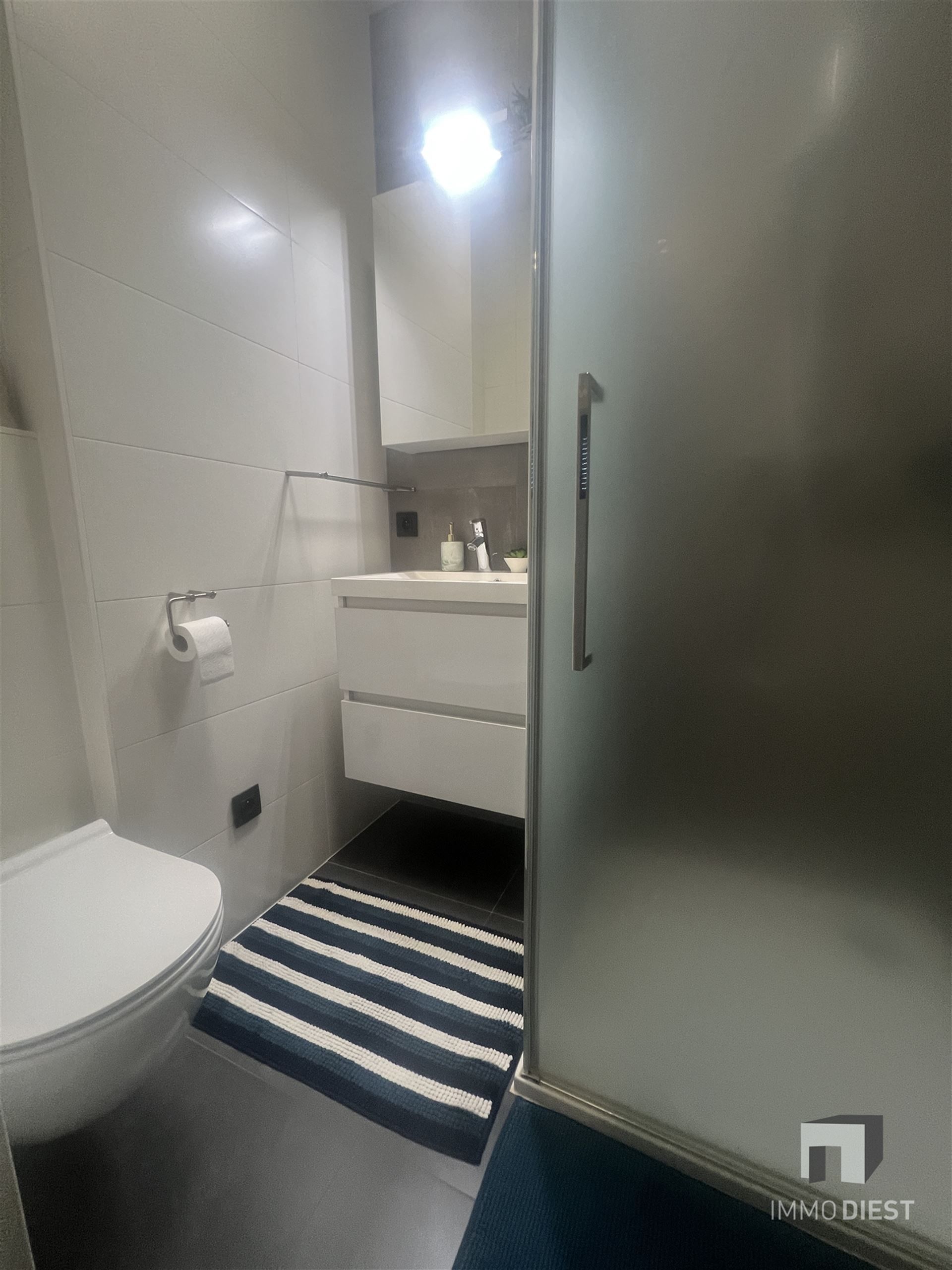 Modern duplex appartement met 3 slpkmrs foto 17