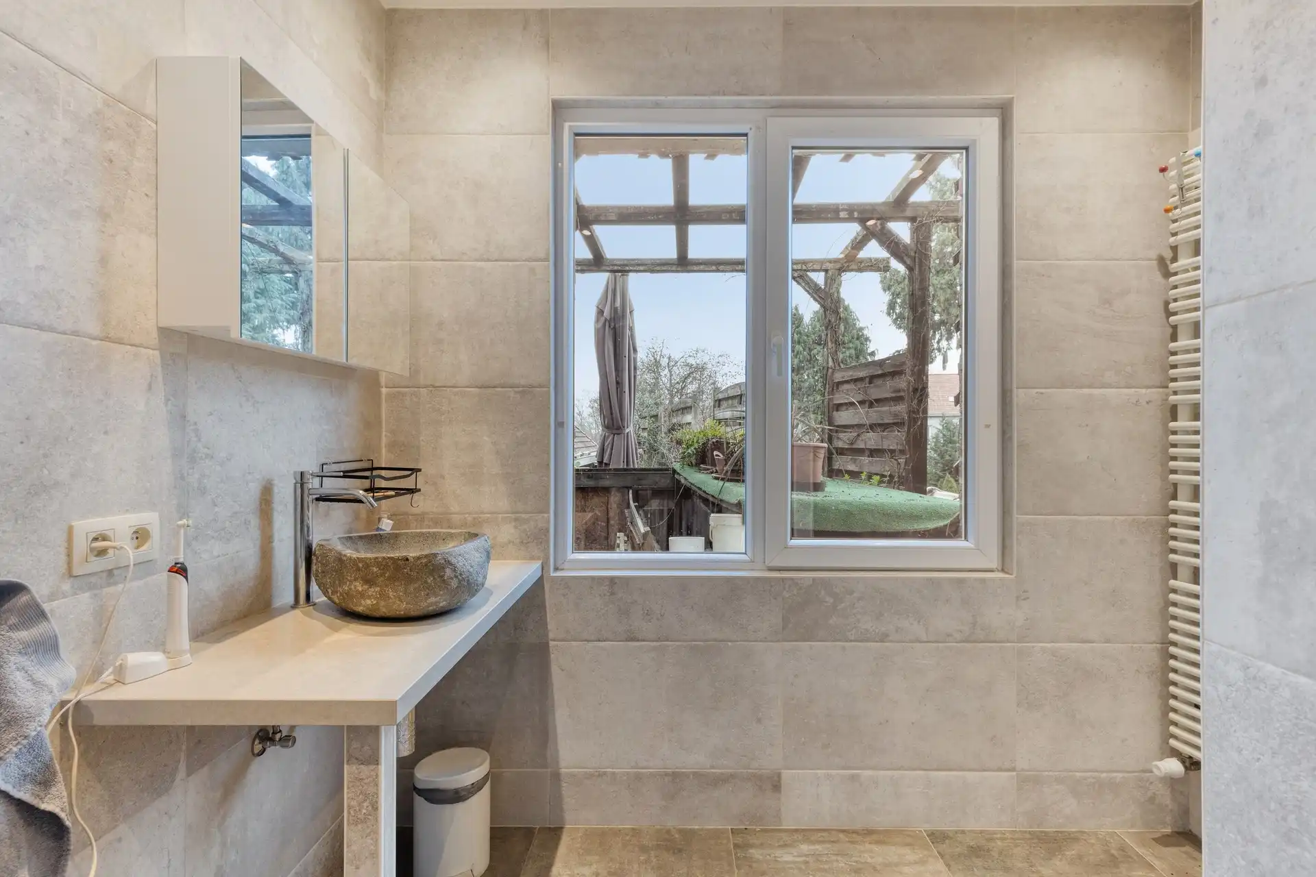 Veelzijdig handelspand met woonst te koop in Vilvoorde centrum foto 20