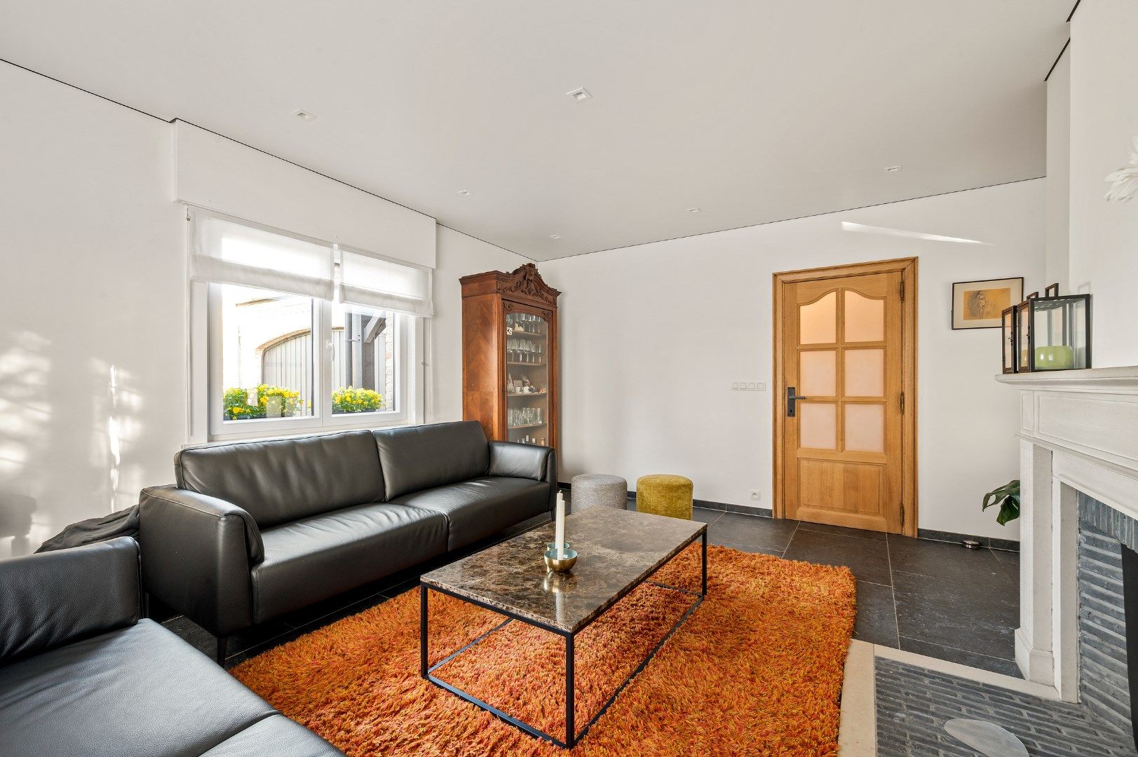 Uitstekend onderhouden villa te Ieper. Opp: 871m². foto 6