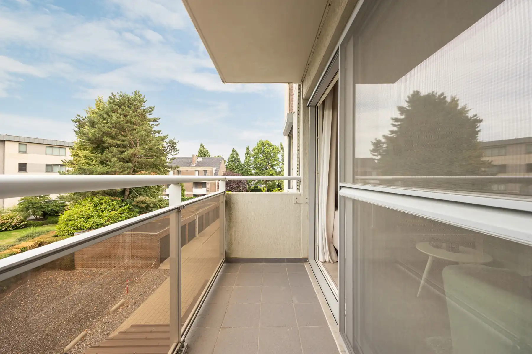 INSTAPKLAAR APPARTEMENT MET 1 SLAAPKAMER EN TERRAS GELEGEN OP TOPLOCATIE TE HASSELT! foto 18